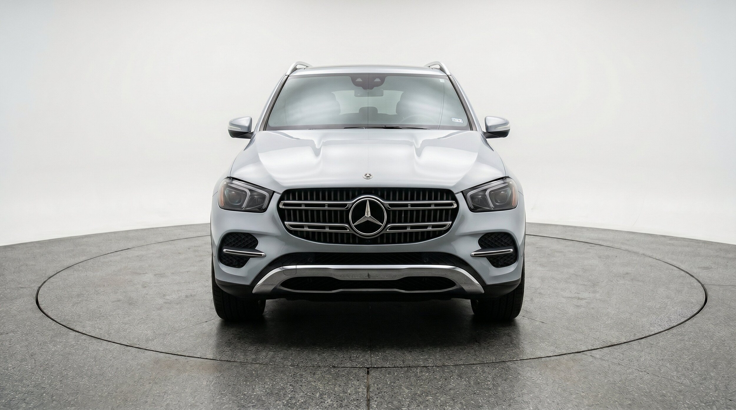 Thumbnail: 2026 Mercedes-Benz GLE - 2