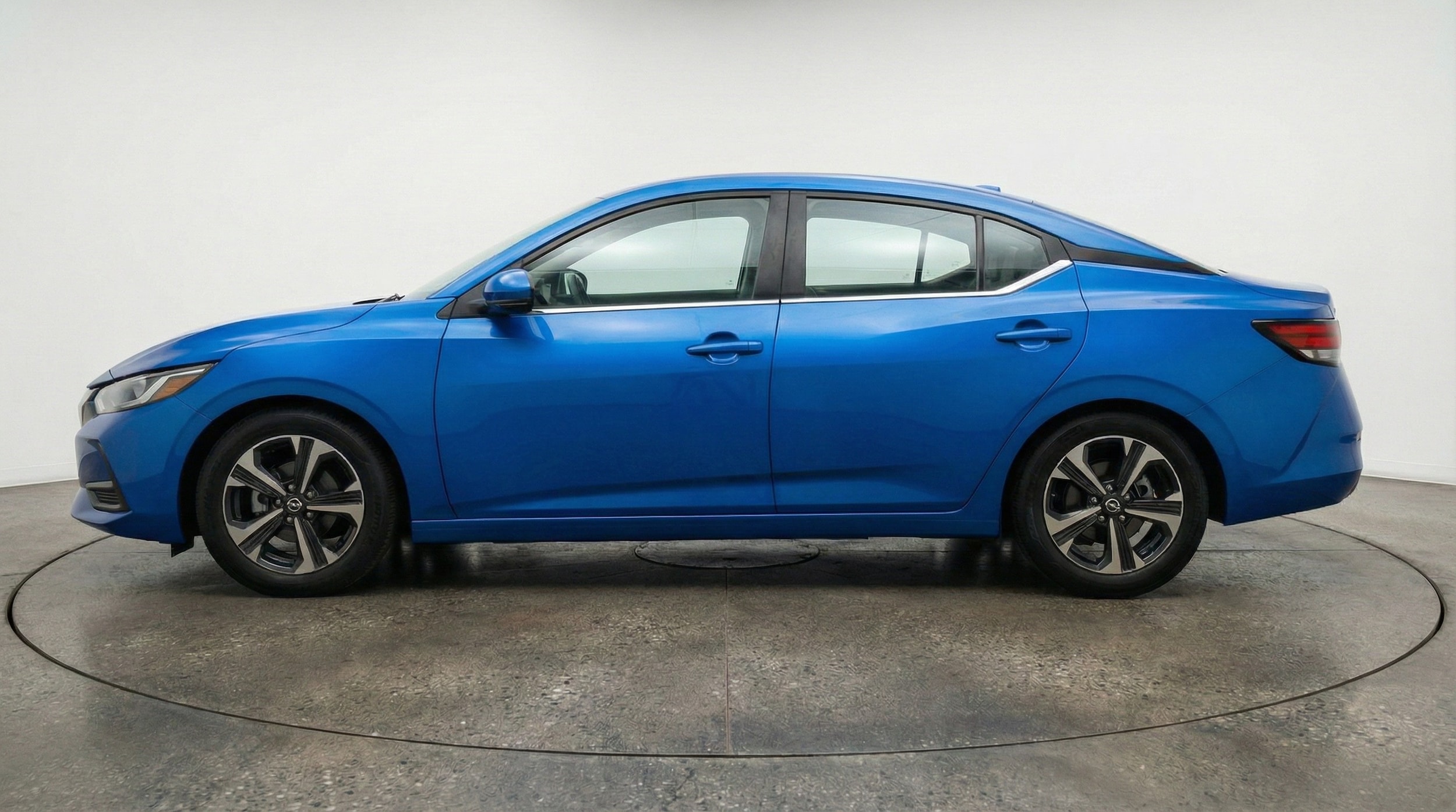 Thumbnail: 2025 Nissan Sentra - 4