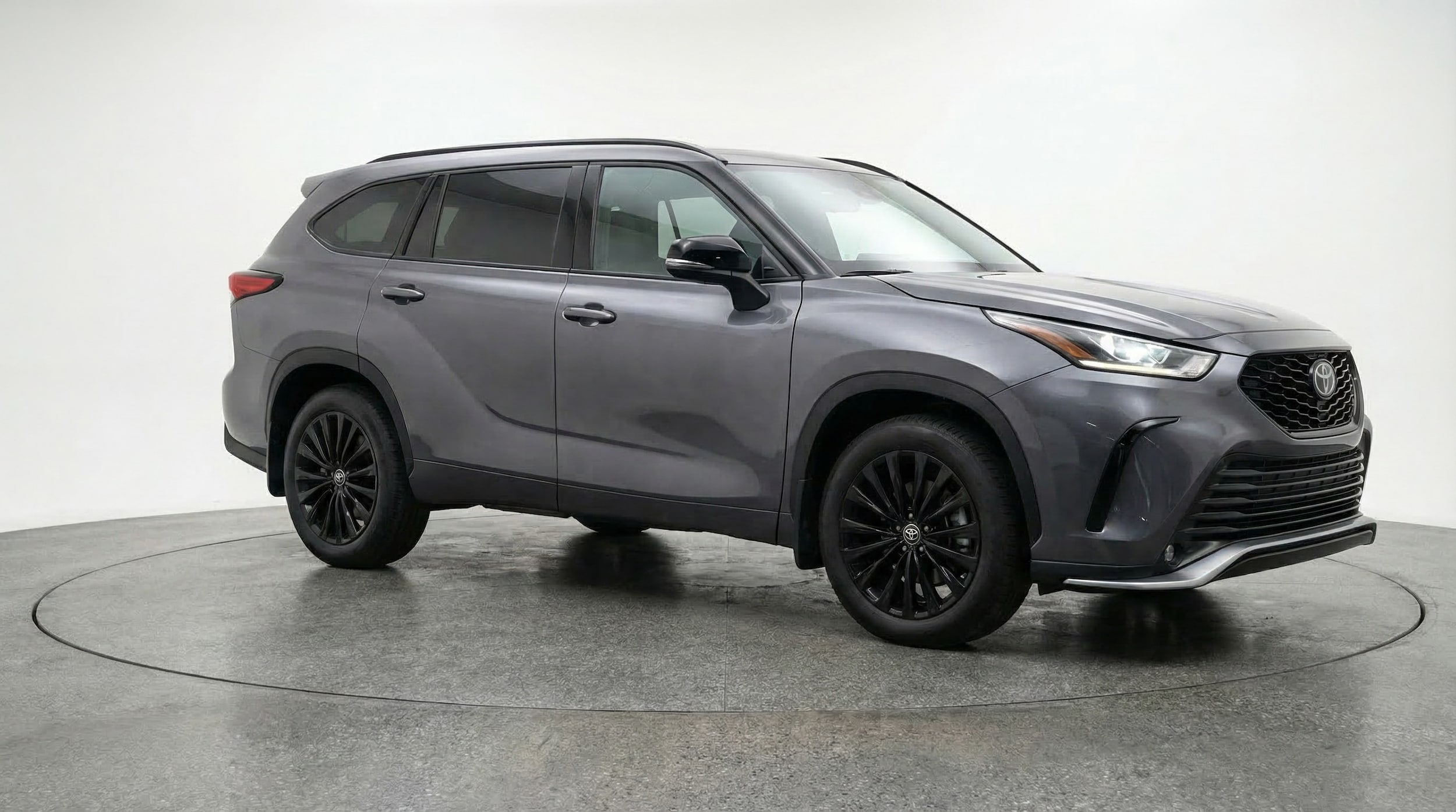 Thumbnail: 2025 Toyota Highlander - 1