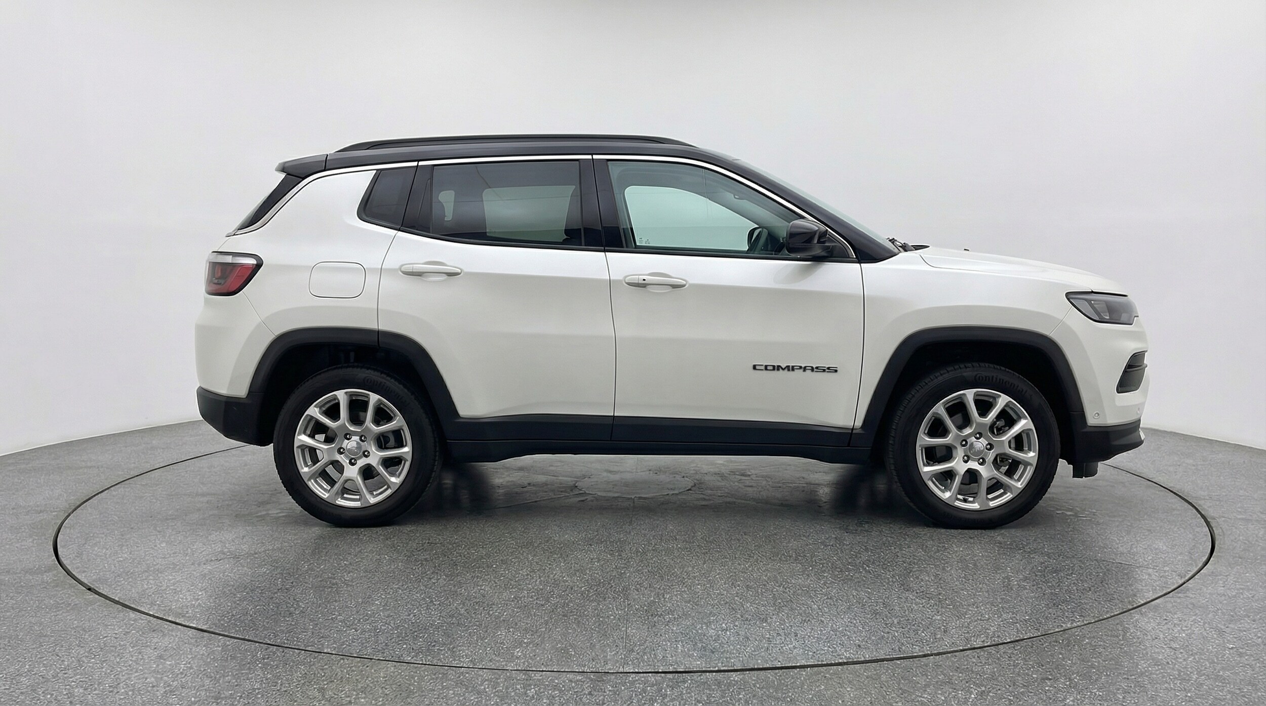 Thumbnail: 2025 Jeep Compass - 8