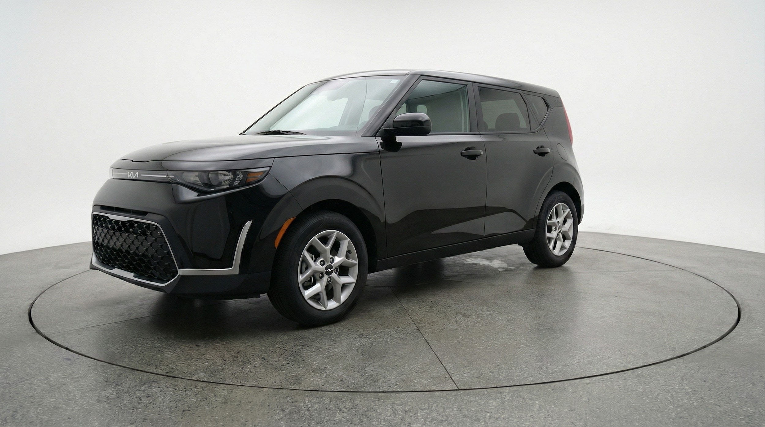 Thumbnail: 2025 Kia Soul - 3