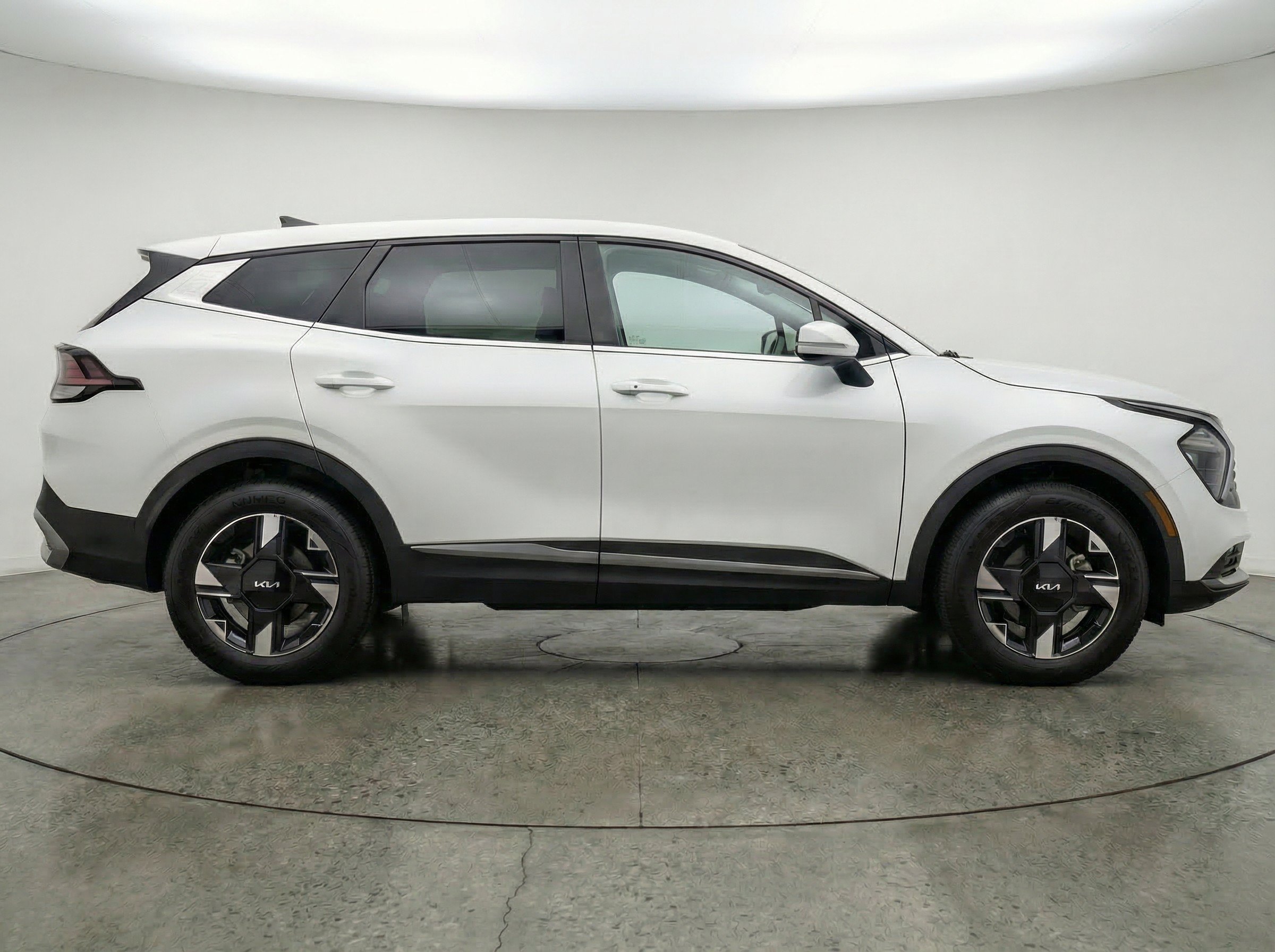 Thumbnail: 2026 Kia Sportage - 11