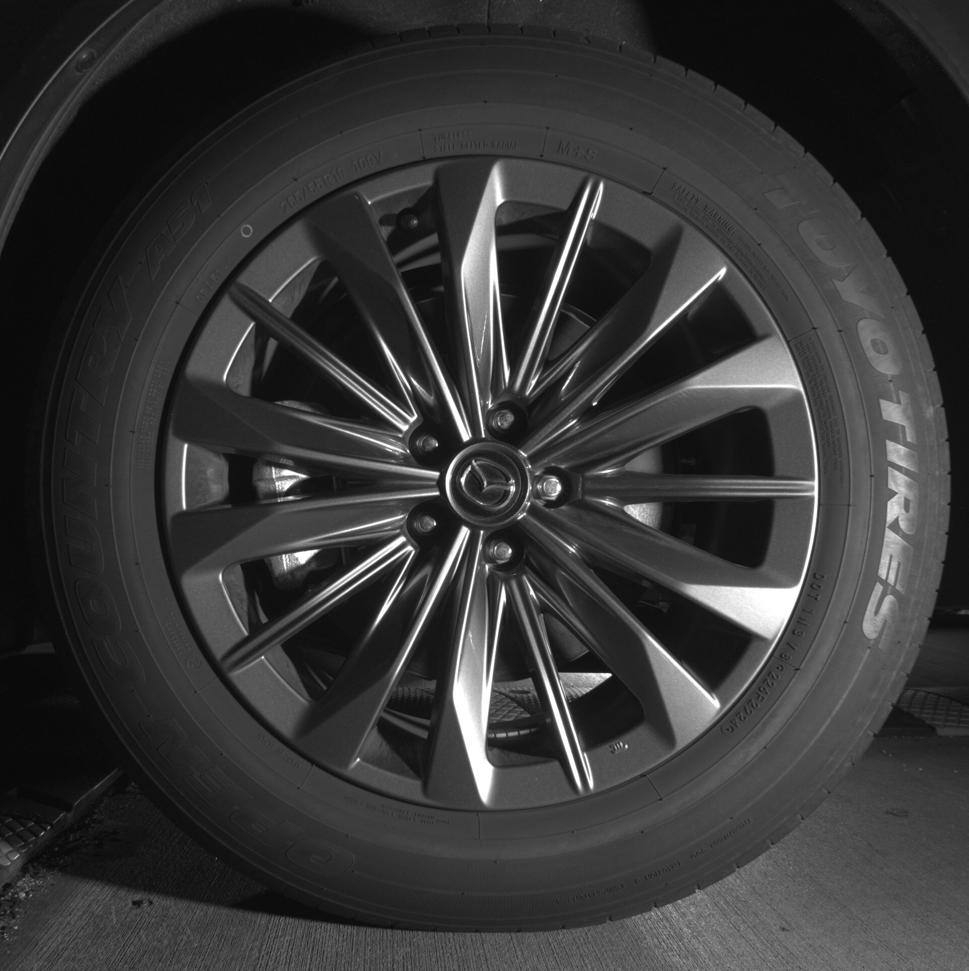 Thumbnail: 2025 Mazda CX-70 - 11