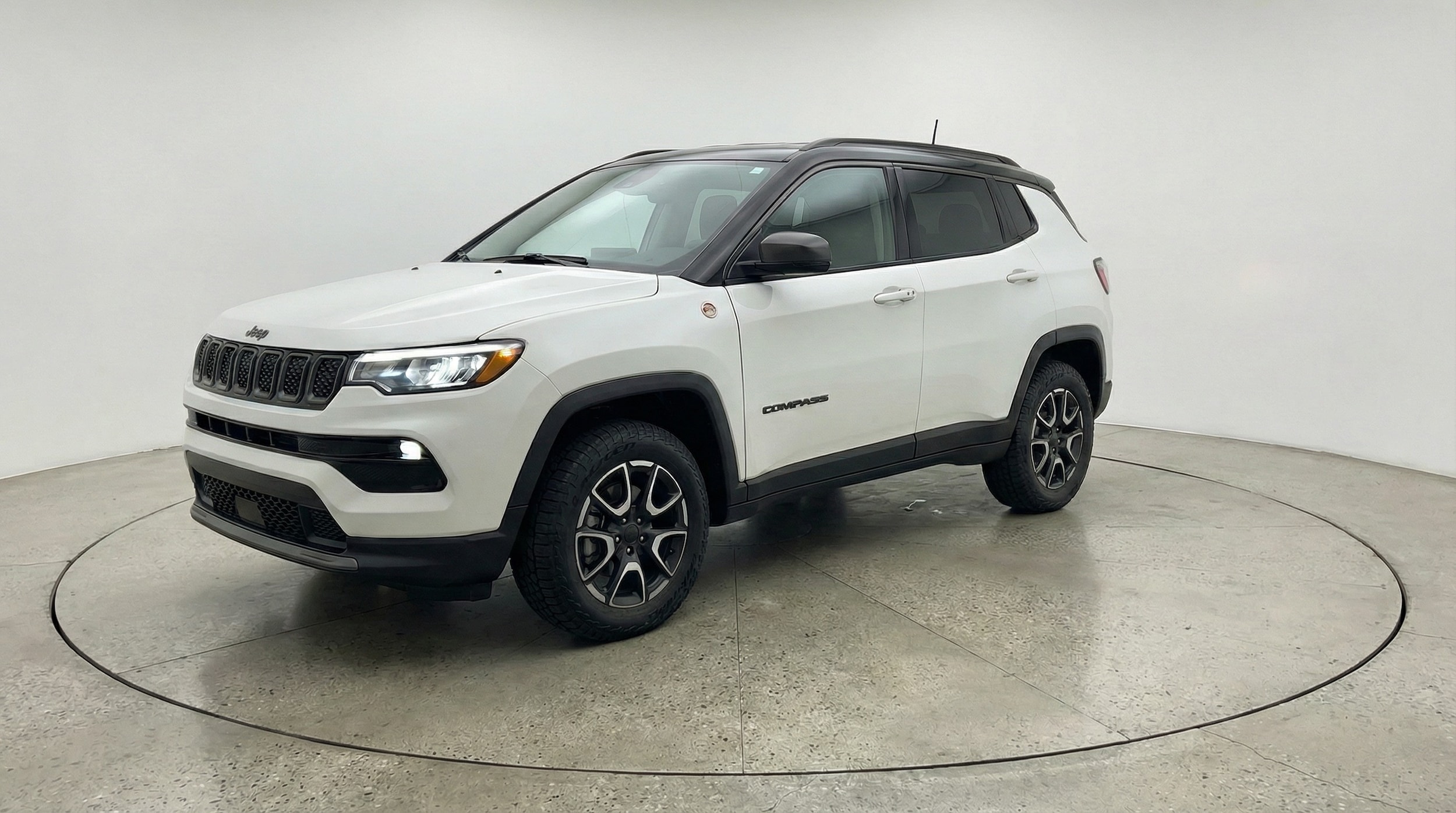 Thumbnail: 2025 Jeep Compass - 3