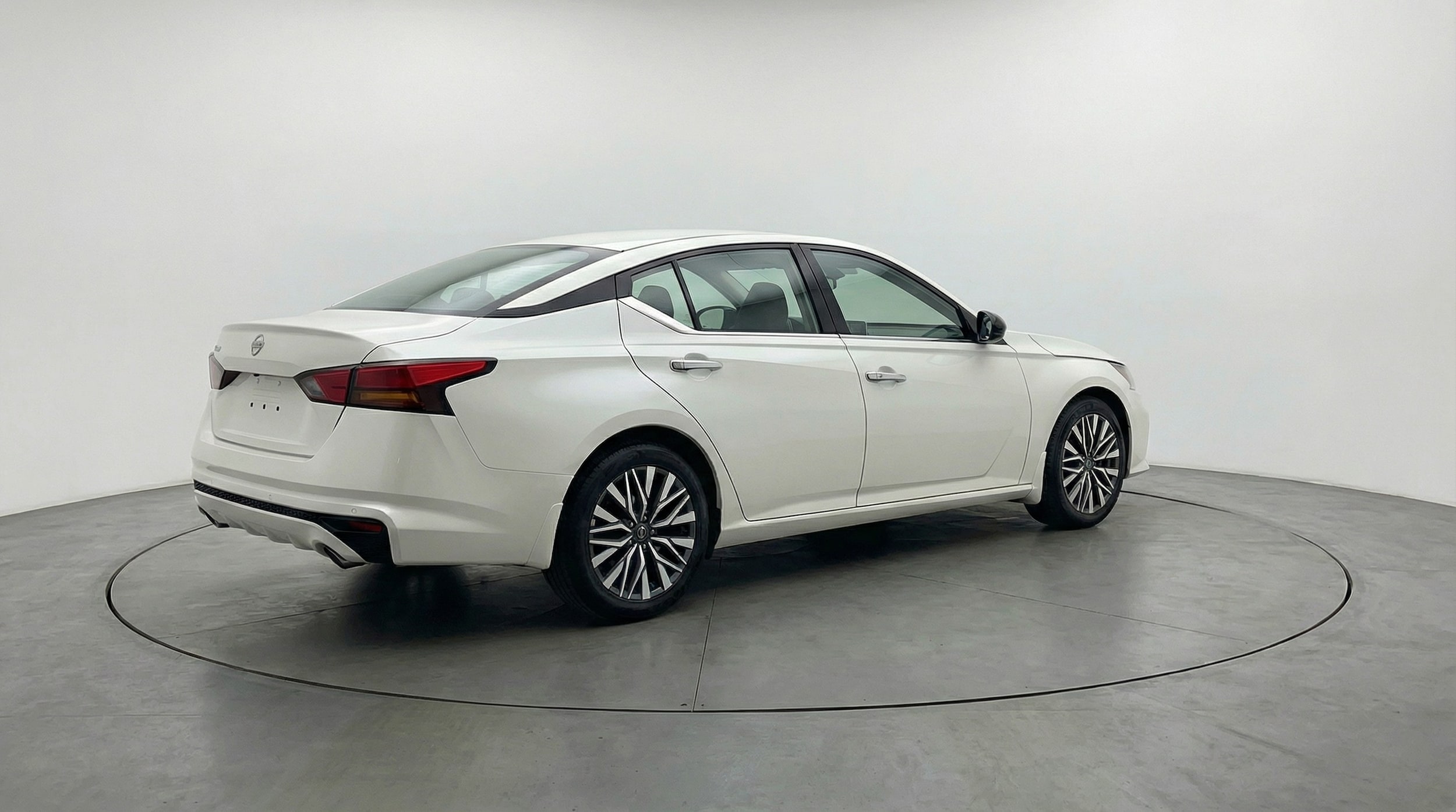 Thumbnail: 2025 Nissan Altima - 7