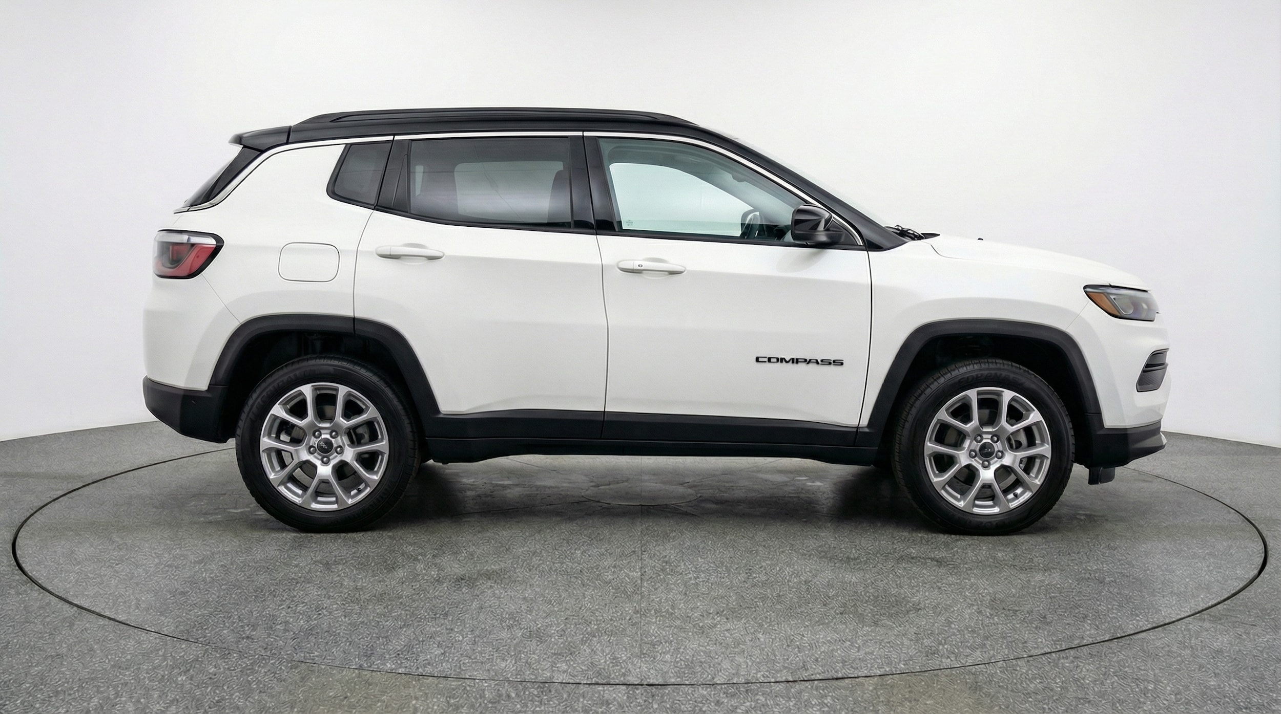 Thumbnail: 2025 Jeep Compass - 8