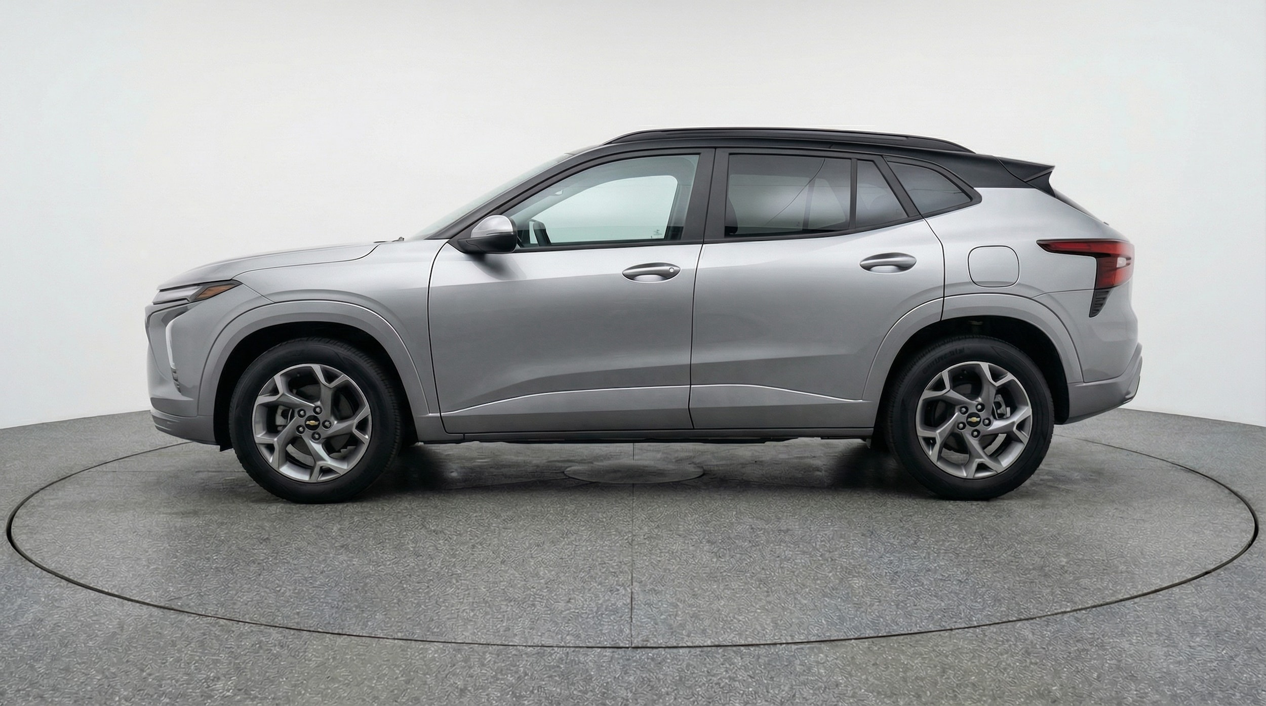 Thumbnail: 2025 Chevrolet Trax - 4