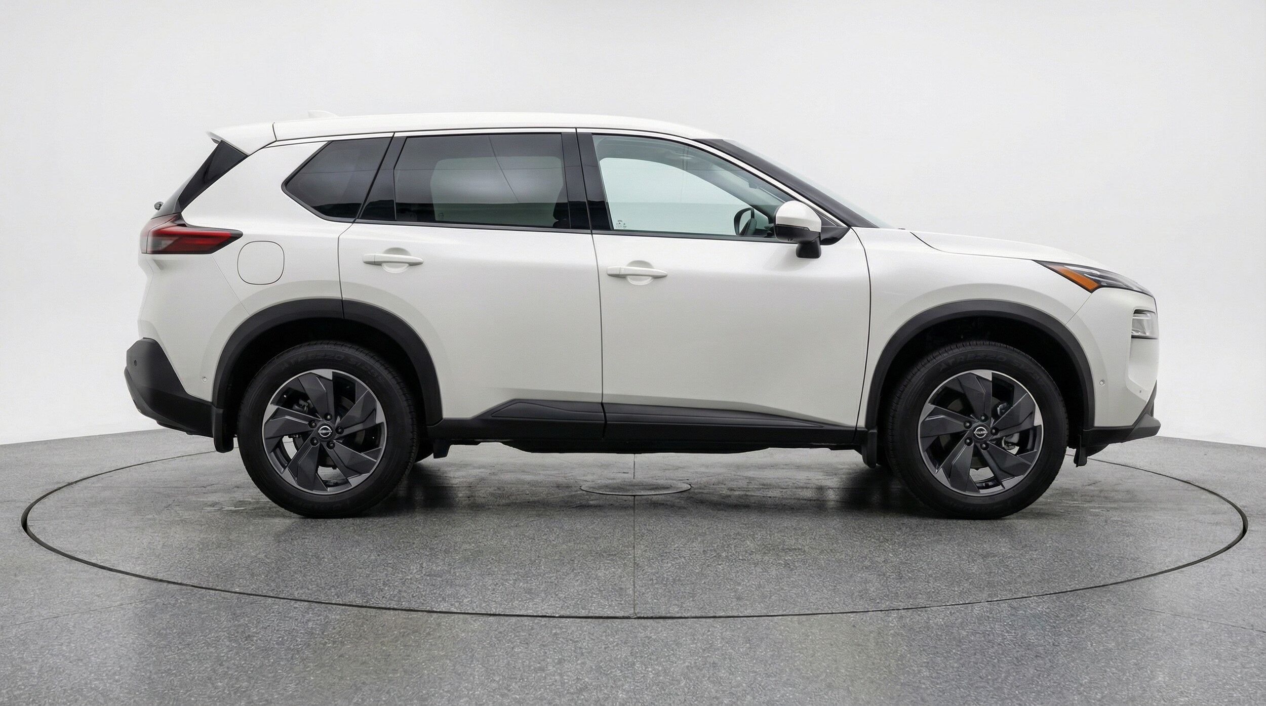 Thumbnail: 2025 Nissan Rogue - 8