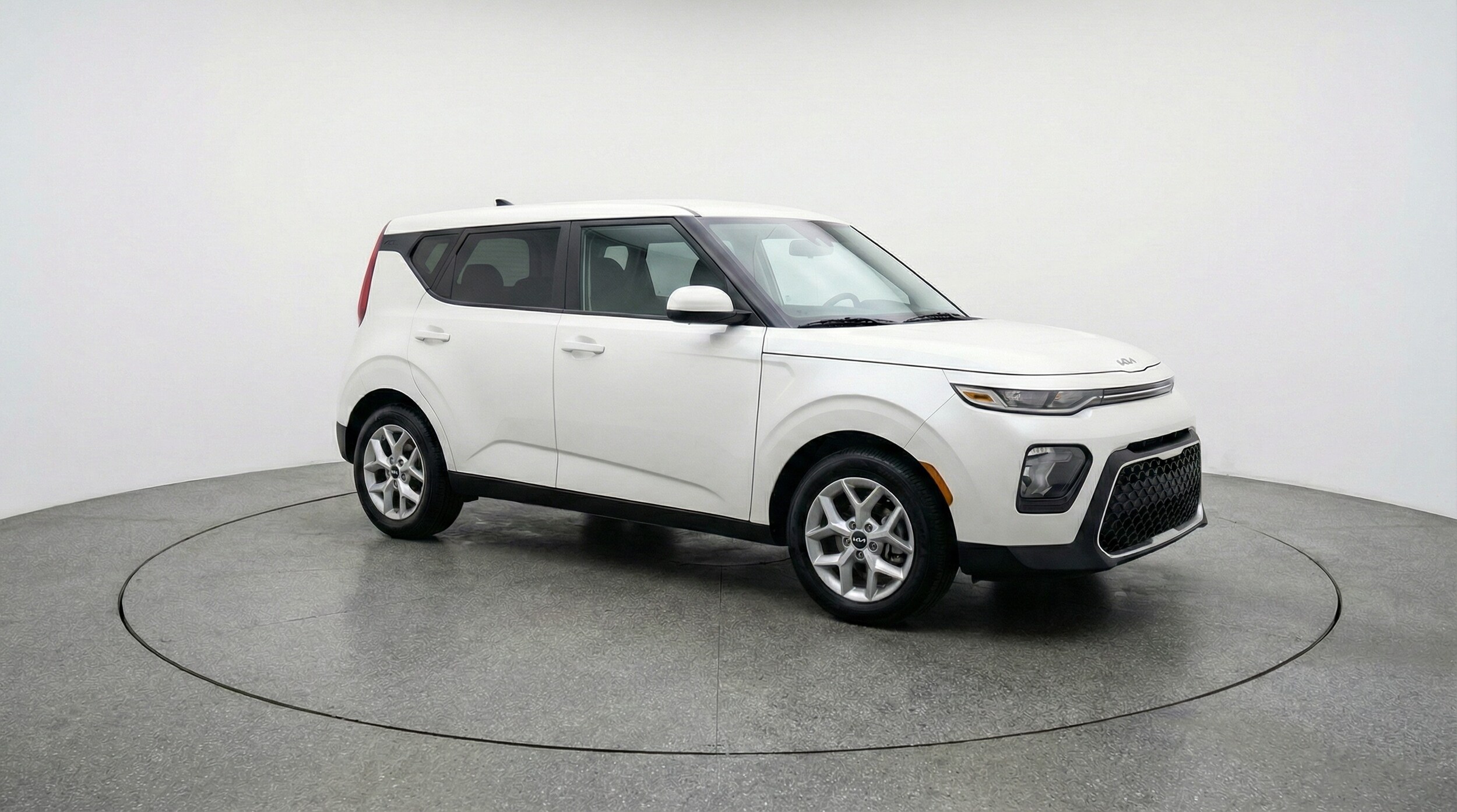 Thumbnail: 2025 Kia Soul - 1