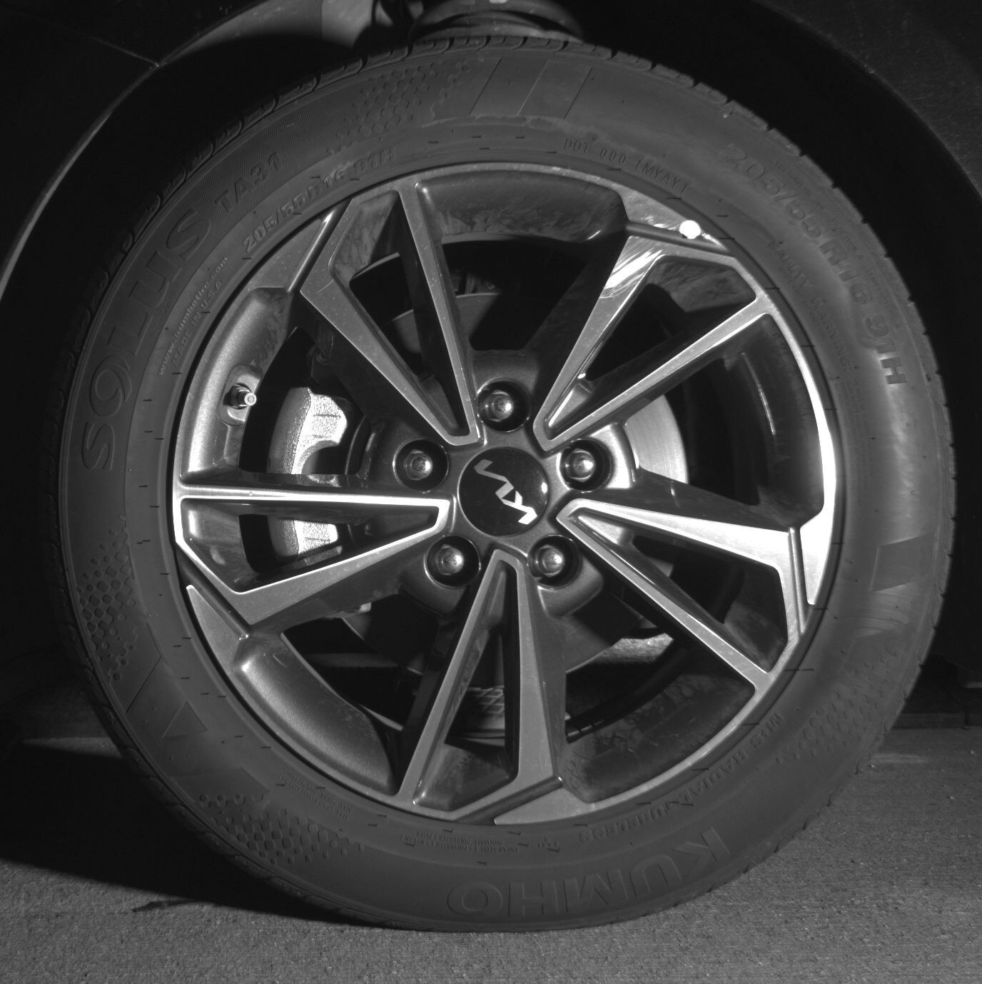 Thumbnail: 2024 Kia Forte - 9