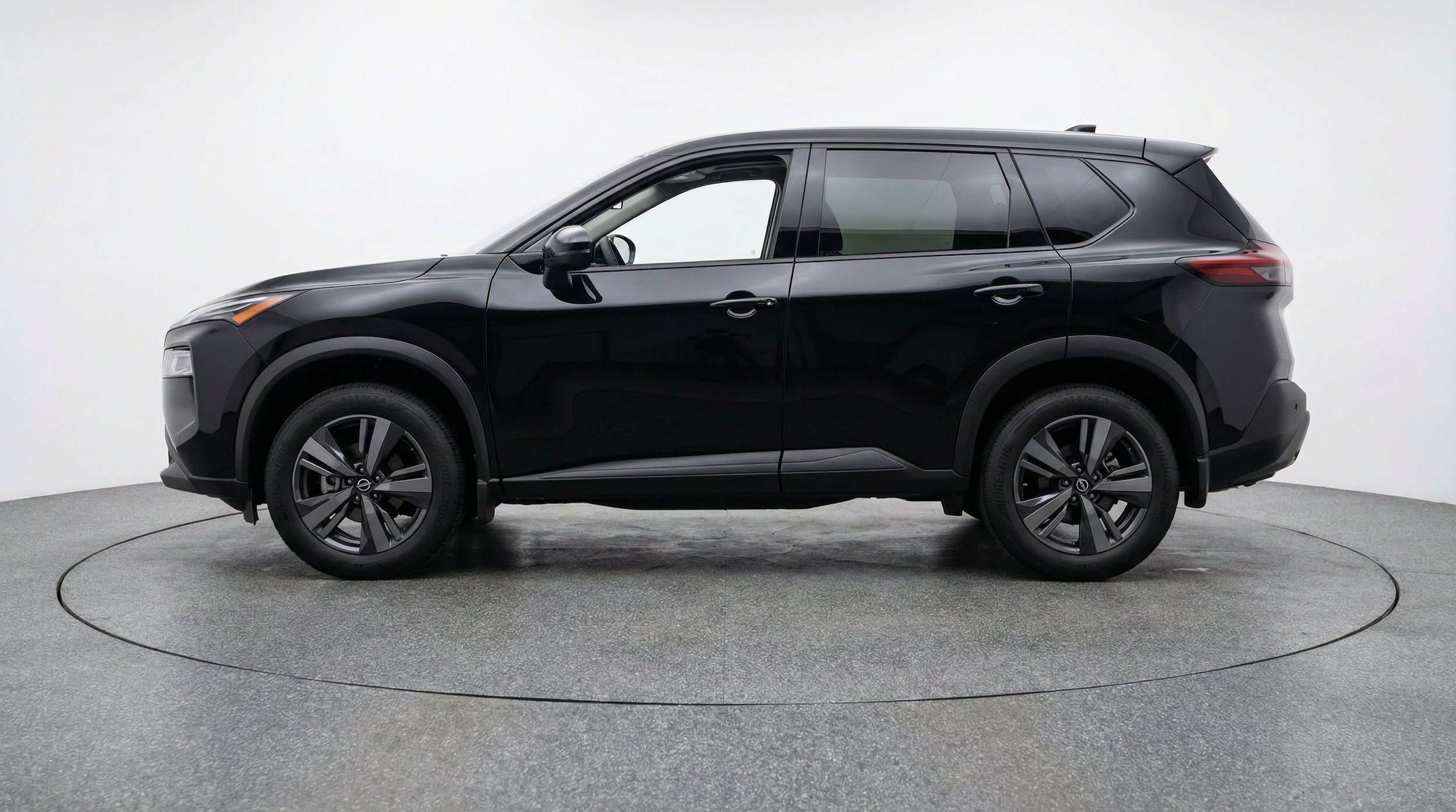 Thumbnail: 2026 Nissan Rogue - 5
