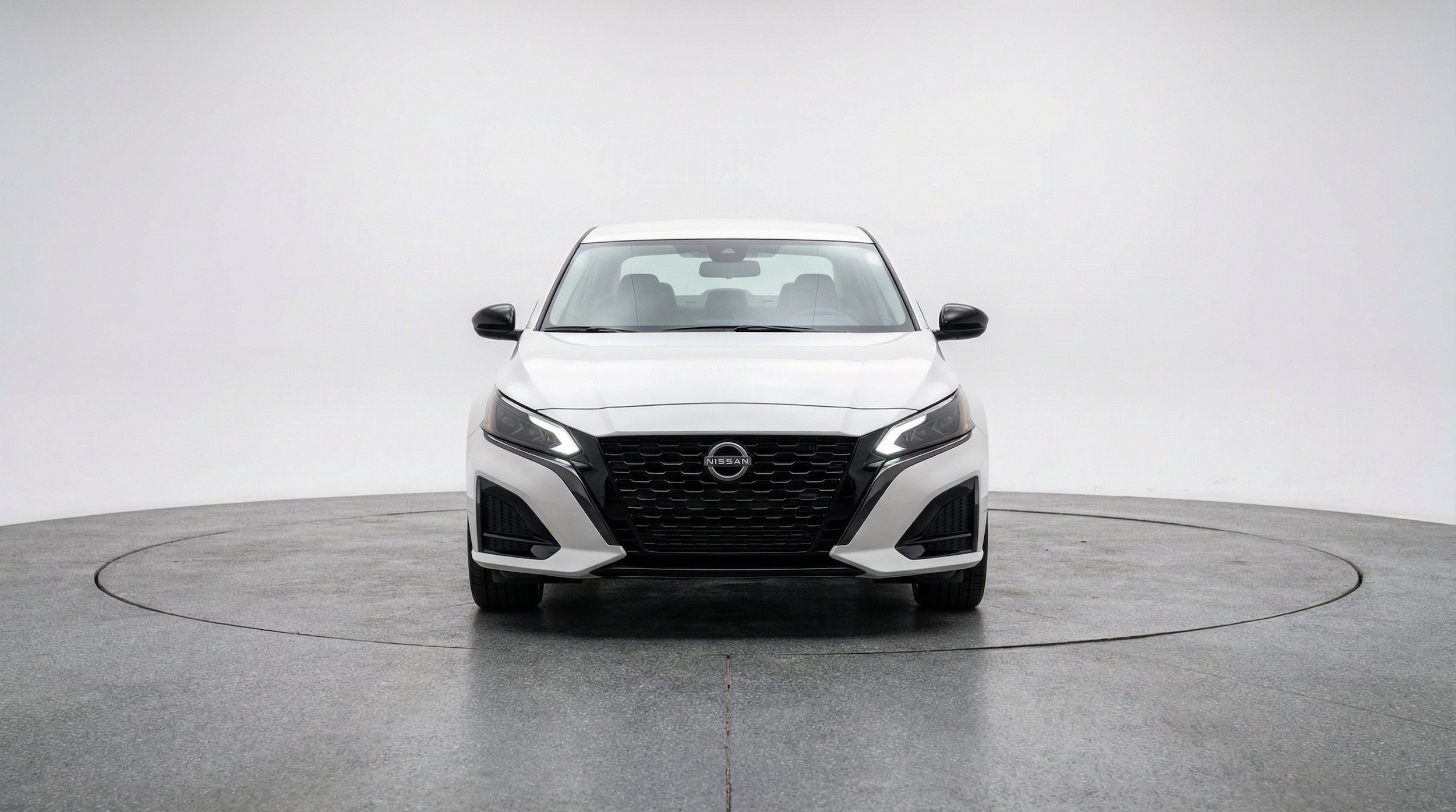 Thumbnail: 2025 Nissan Altima - 2