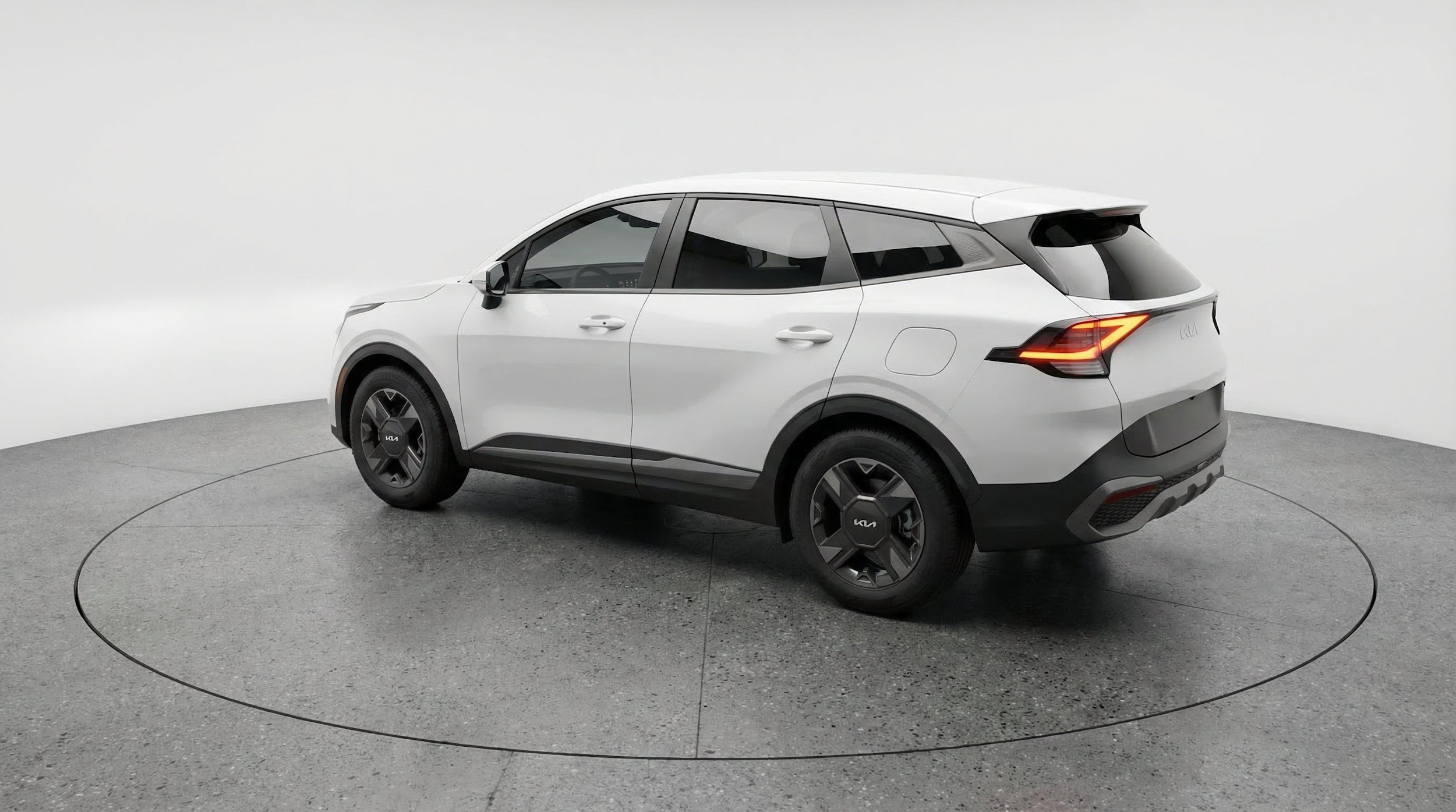 Thumbnail: 2026 Kia Sportage - 6