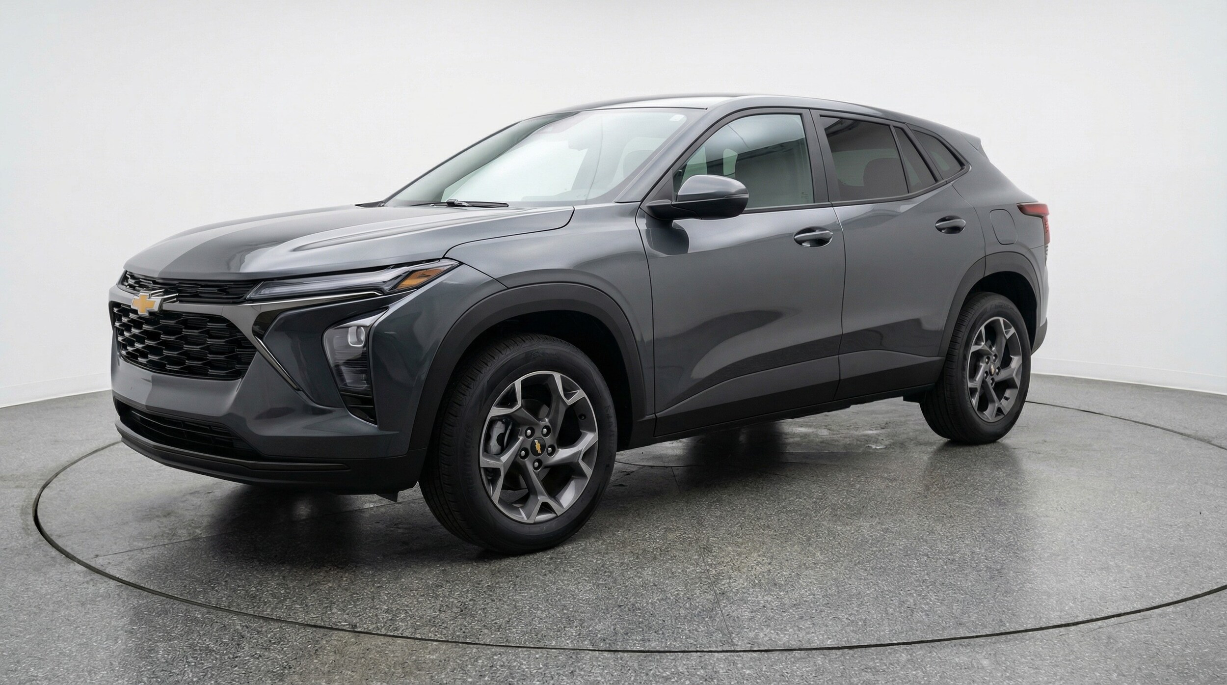 Thumbnail: 2025 Chevrolet Trax - 3