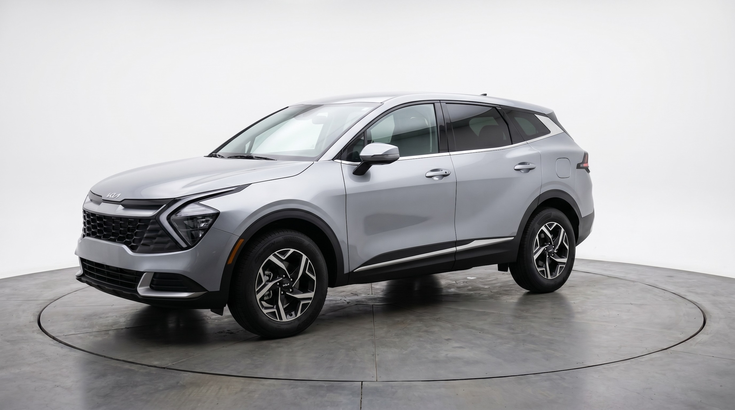 Thumbnail: 2025 Kia Sportage - 3