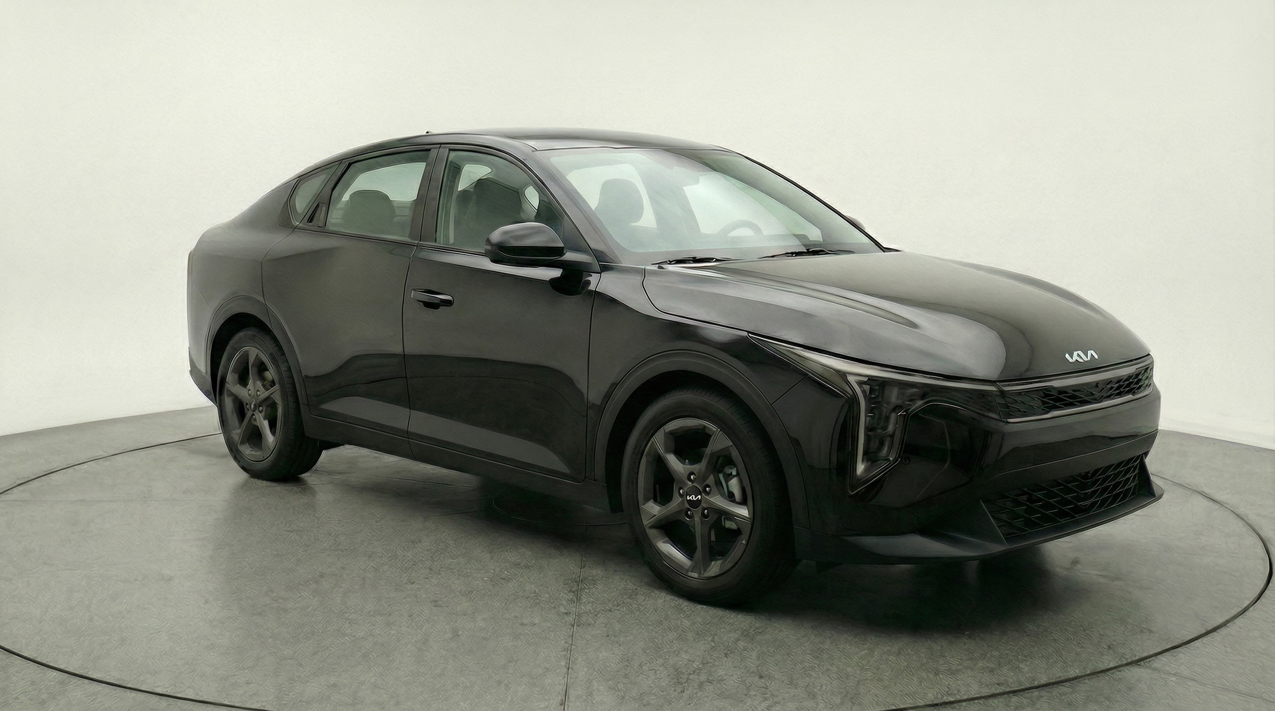 Thumbnail: 2025 Kia K4 - 1