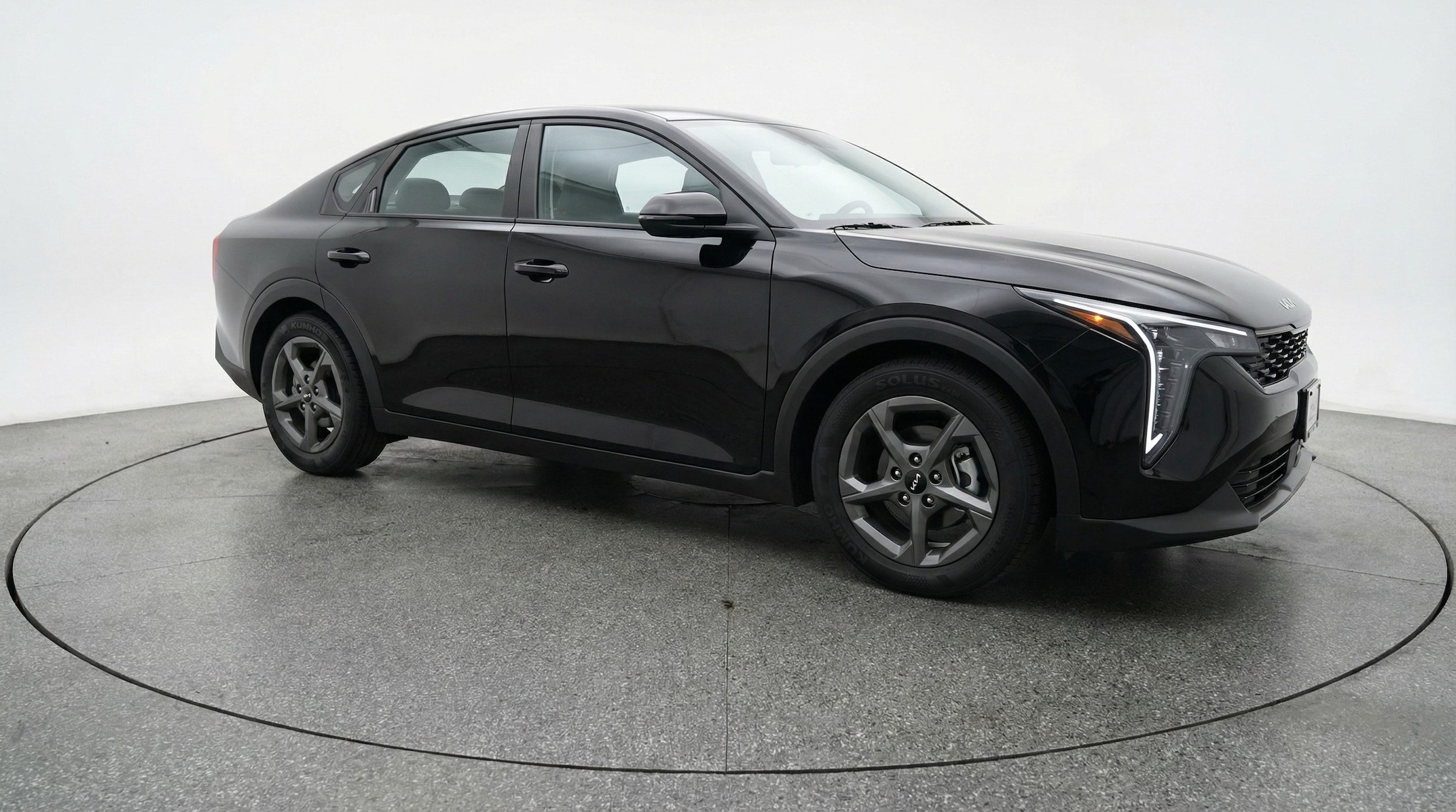 Thumbnail: 2025 Kia K4 - 1