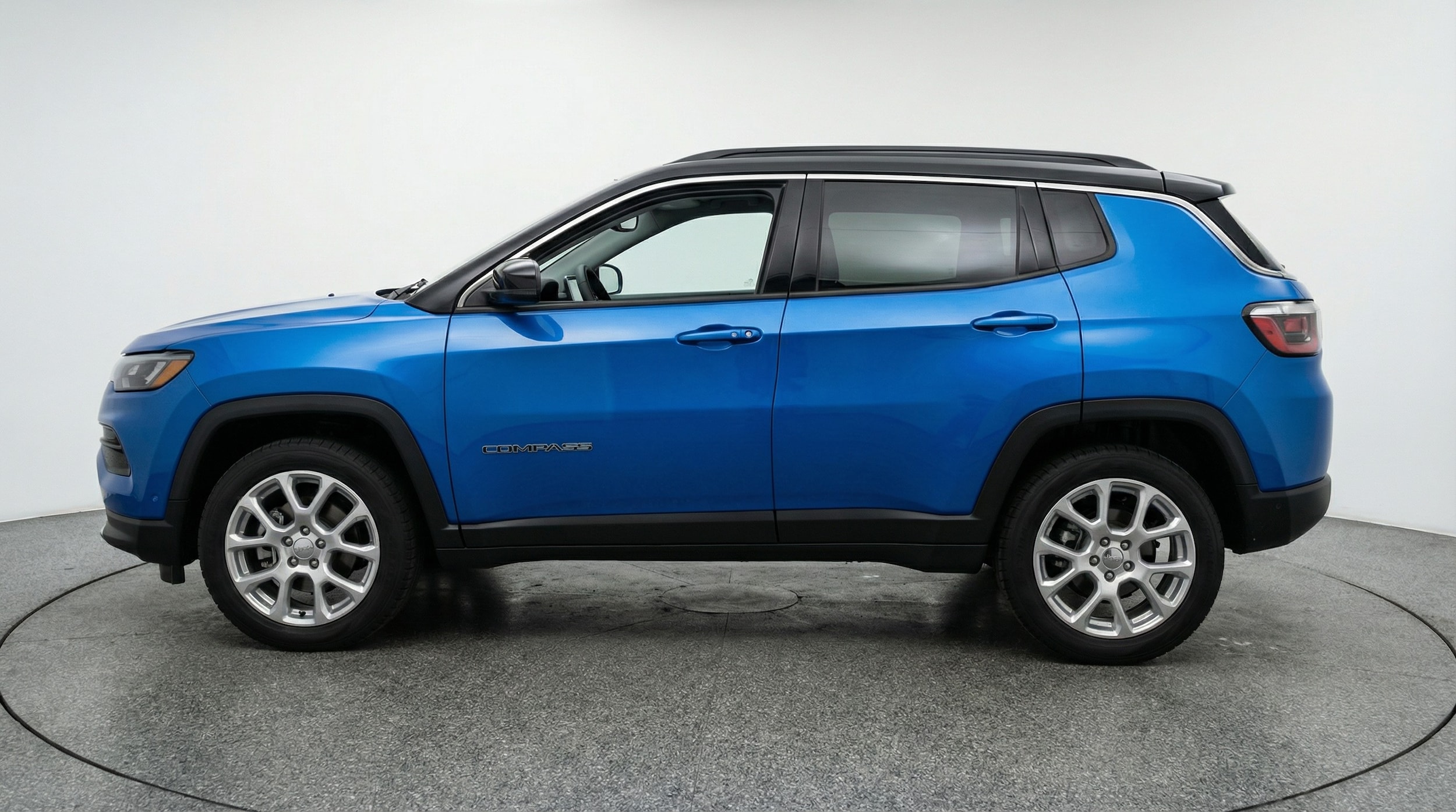 Thumbnail: 2025 Jeep Compass - 4