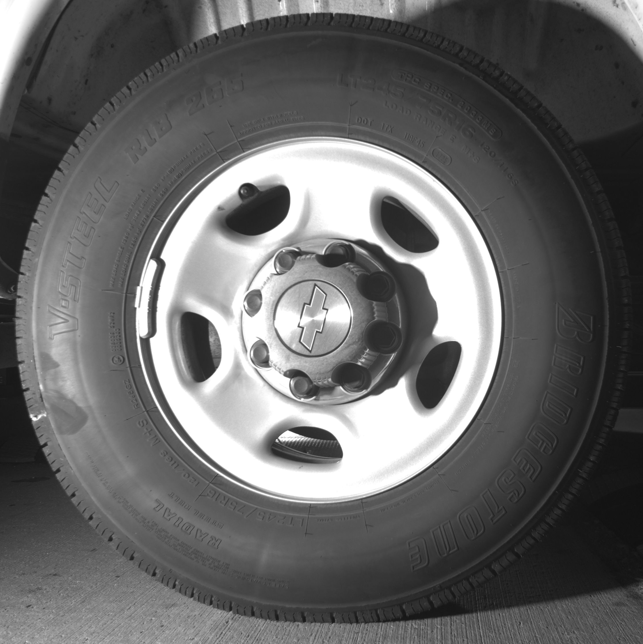 Thumbnail: 2025 Chevrolet Express - 12