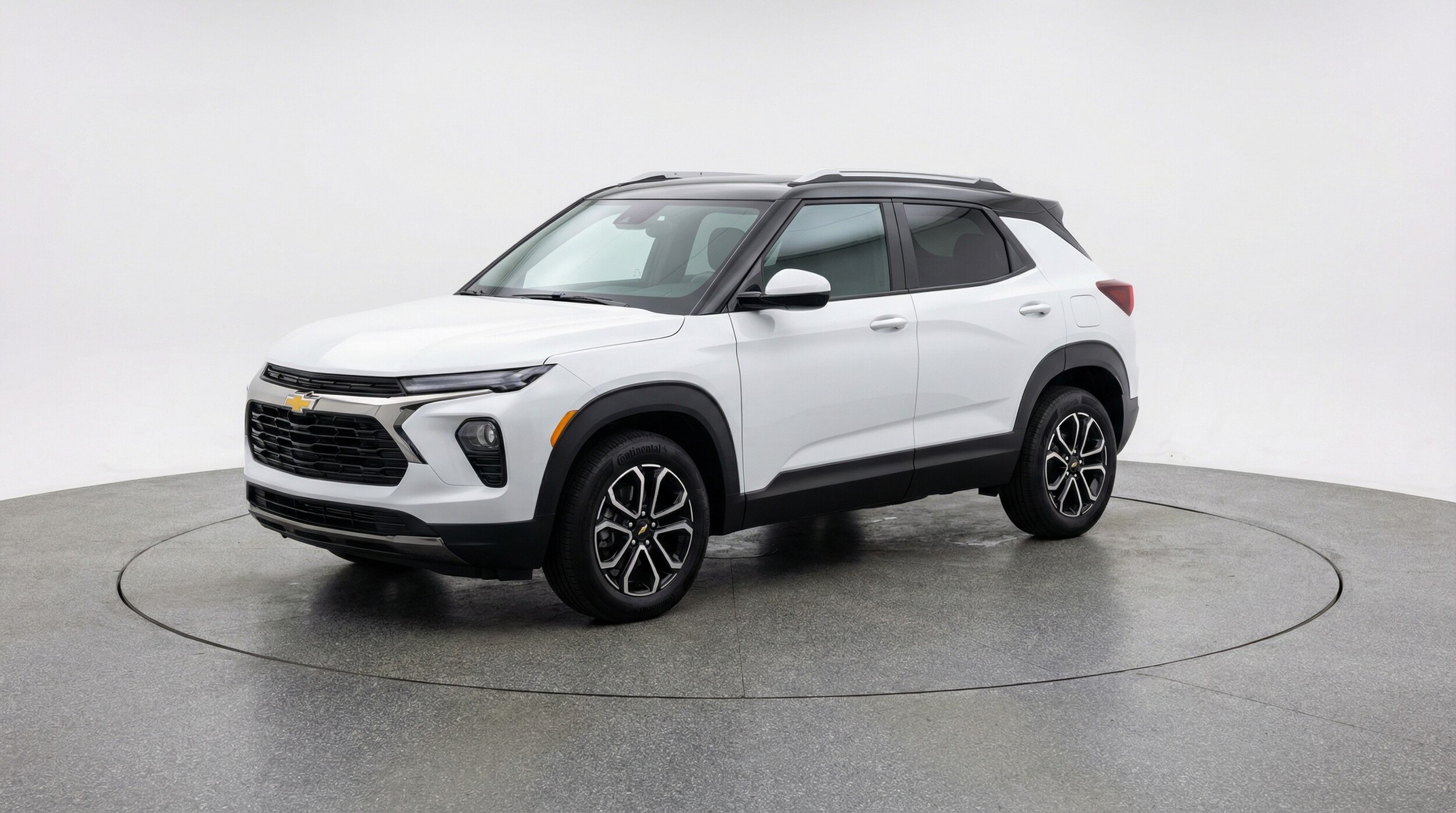 Thumbnail: 2025 Chevrolet TrailBlazer - 3