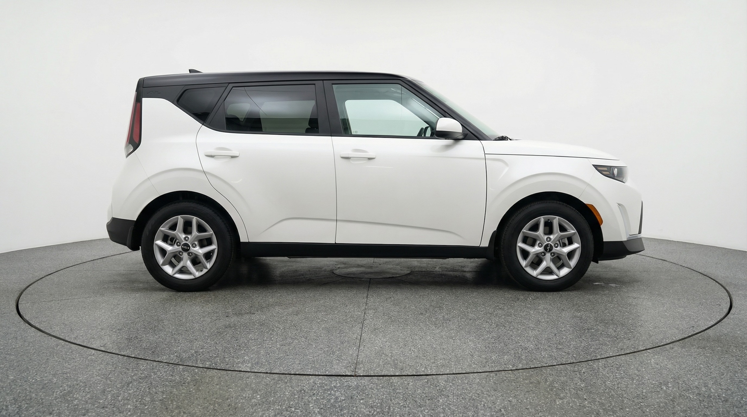 Thumbnail: 2025 Kia Soul - 8