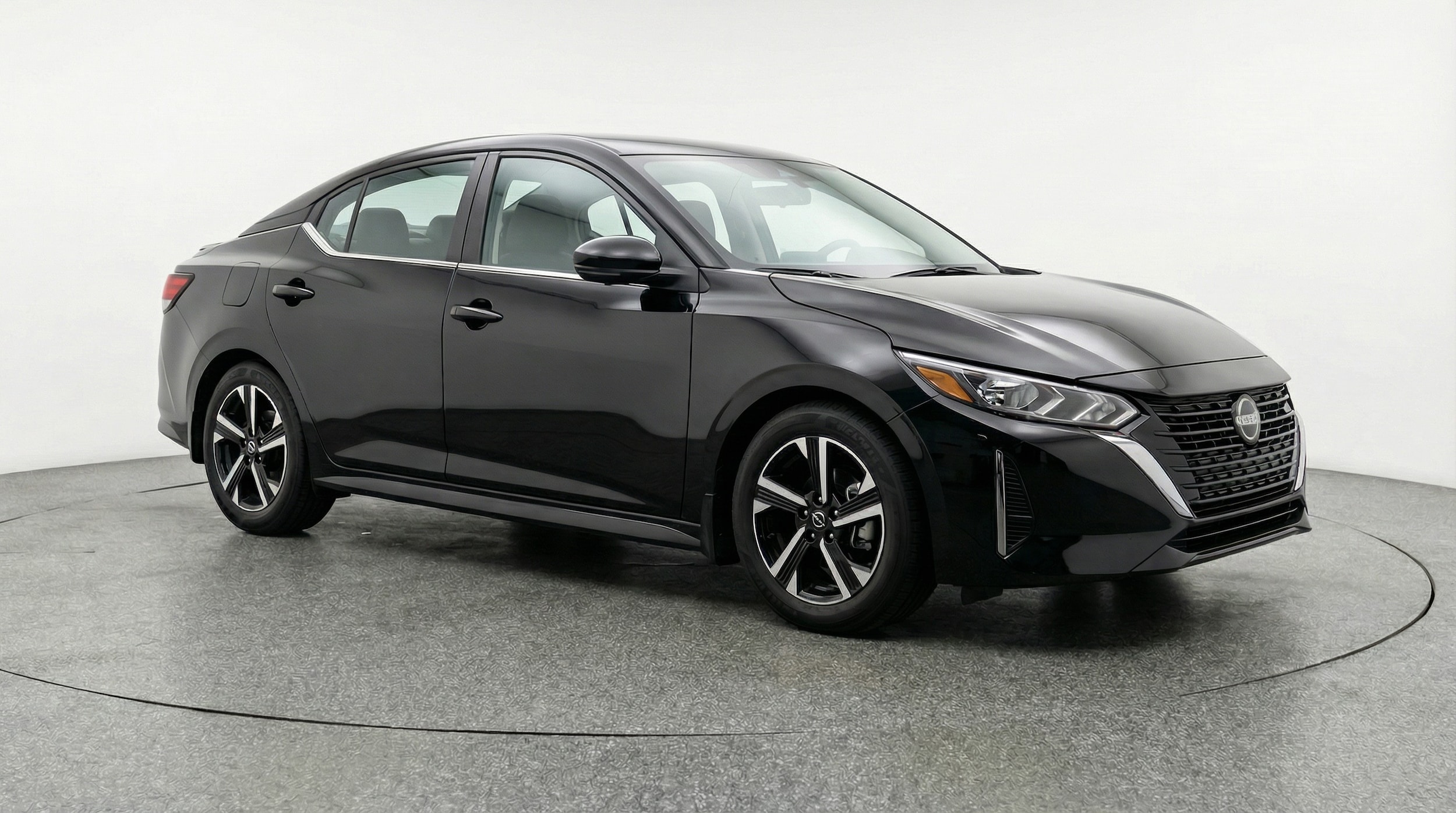 Thumbnail: 2025 Nissan Sentra - 1