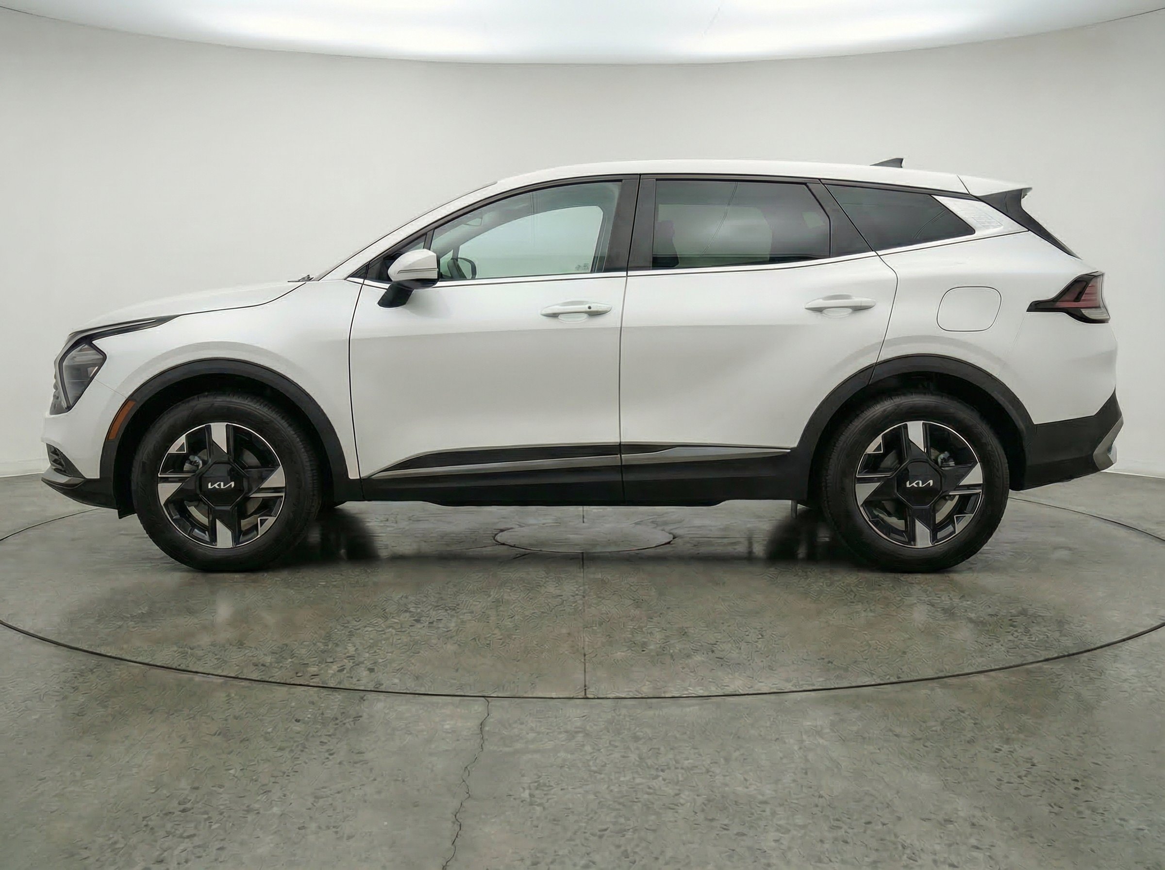 Thumbnail: 2026 Kia Sportage - 5