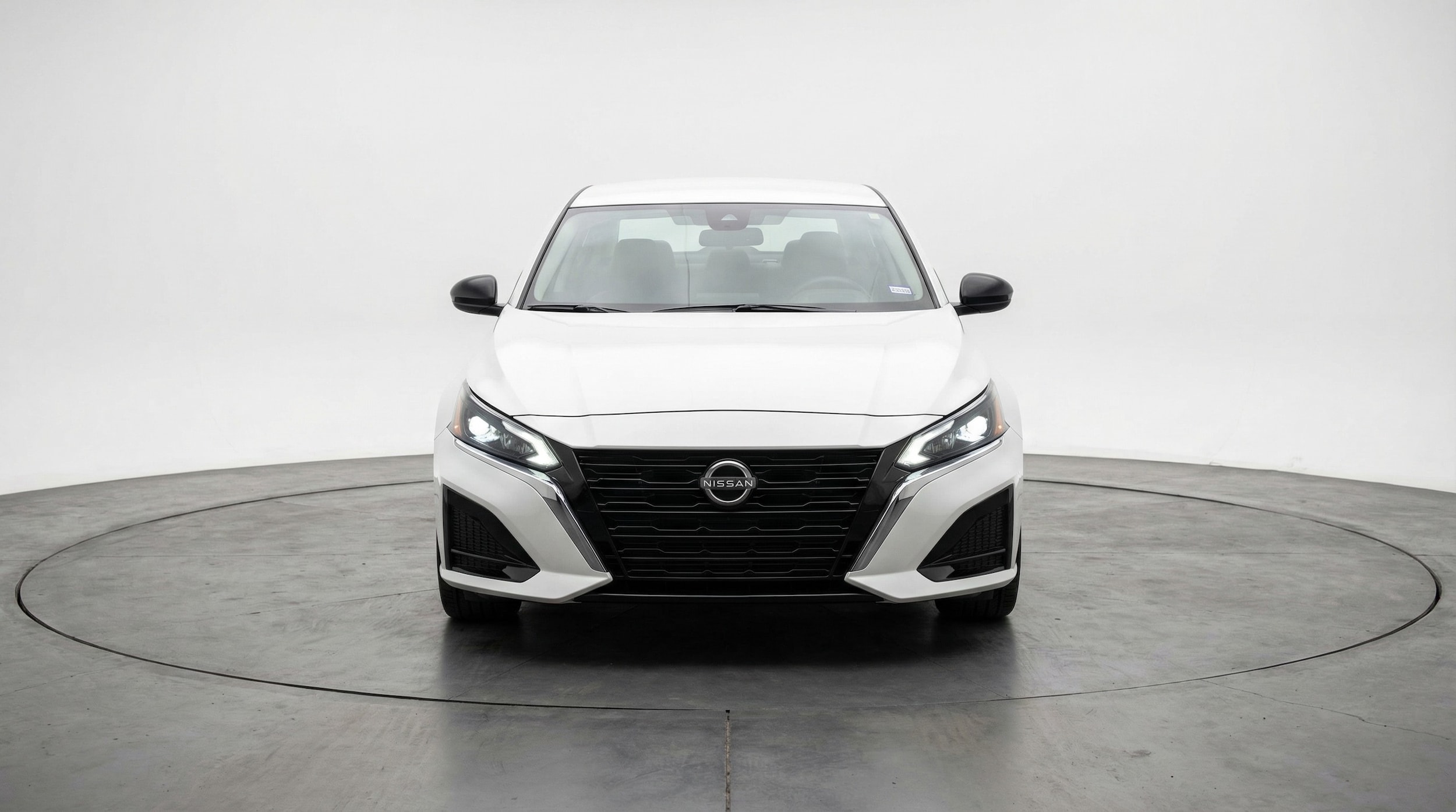 Thumbnail: 2025 Nissan Altima - 2