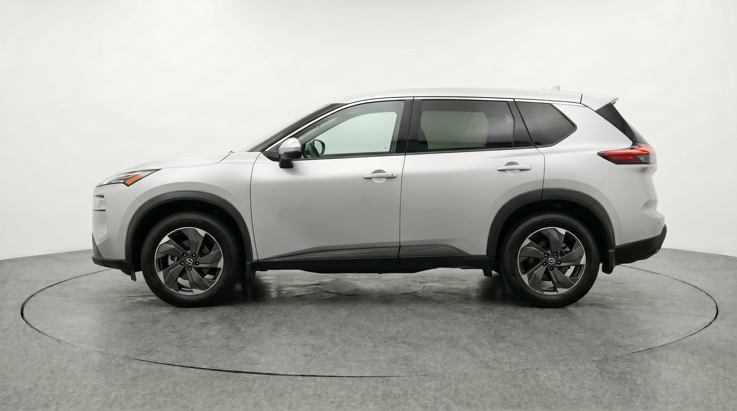 Thumbnail: 2025 Nissan Rogue - 4