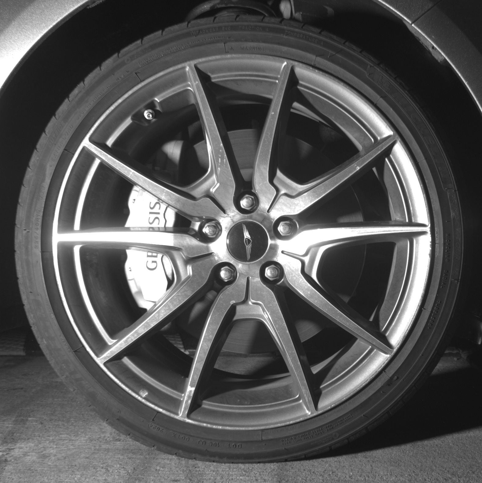 Thumbnail: 2025 Genesis G70 - 10