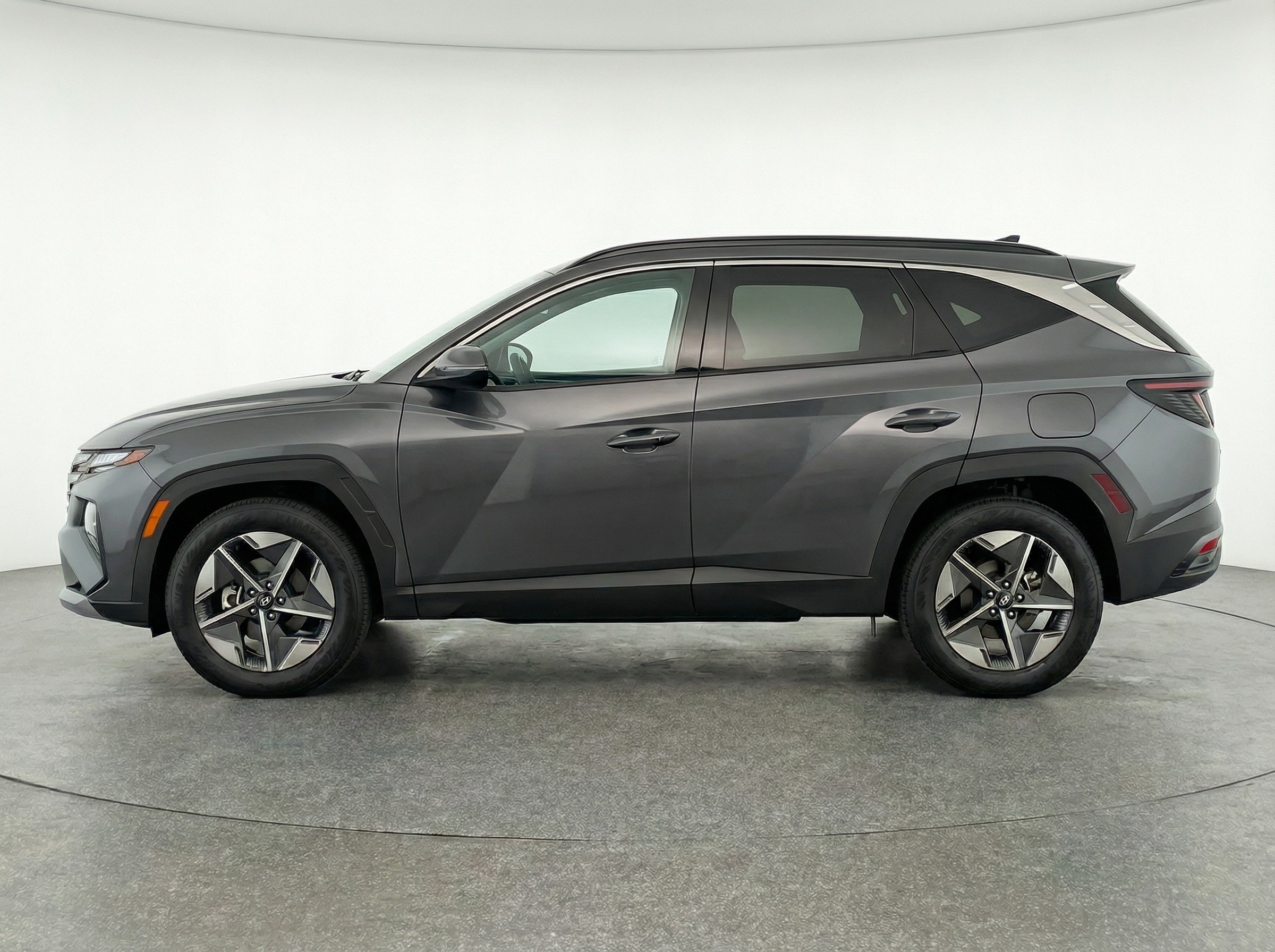 Thumbnail: 2025 Hyundai Tucson - 4