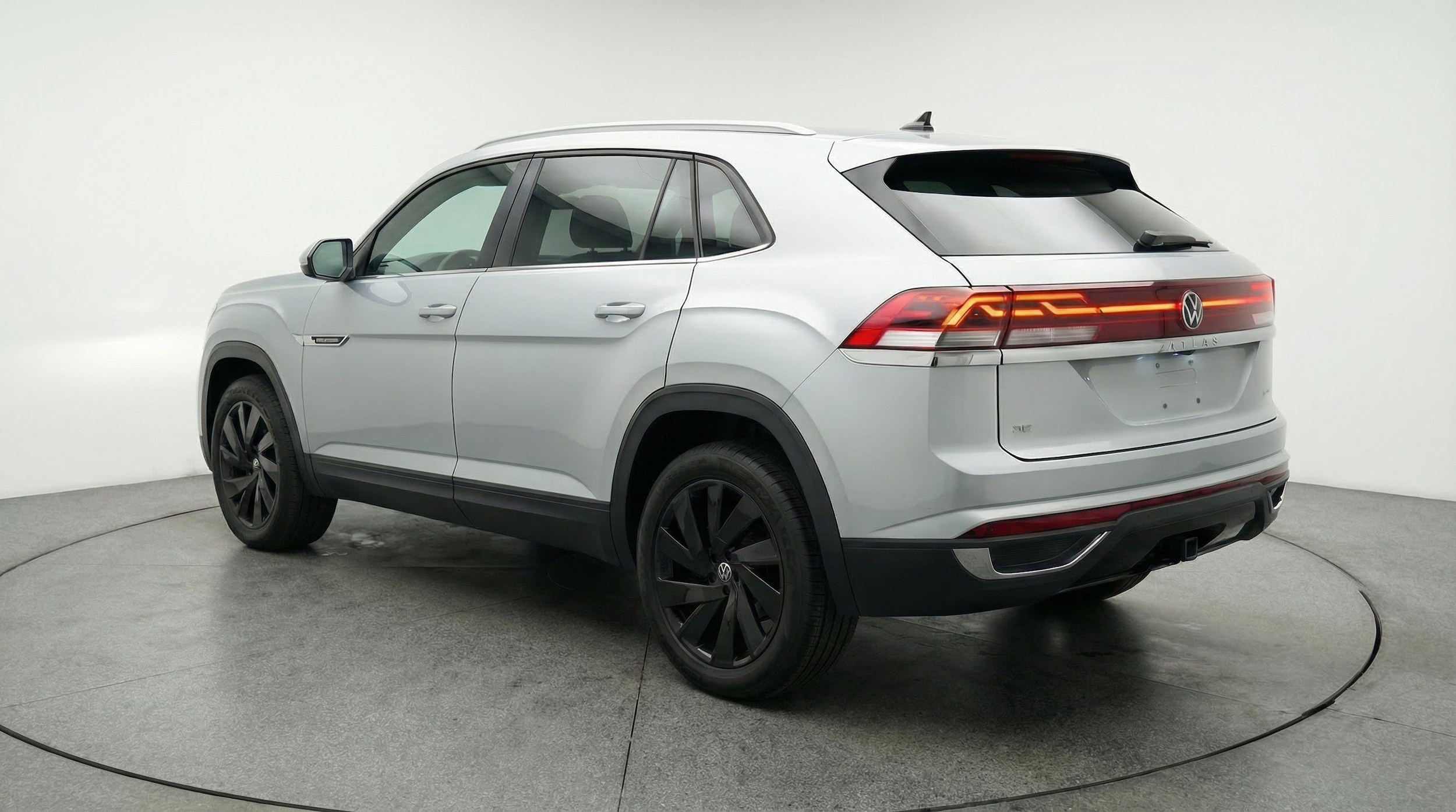 Thumbnail: 2026 Volkswagen Atlas - 6