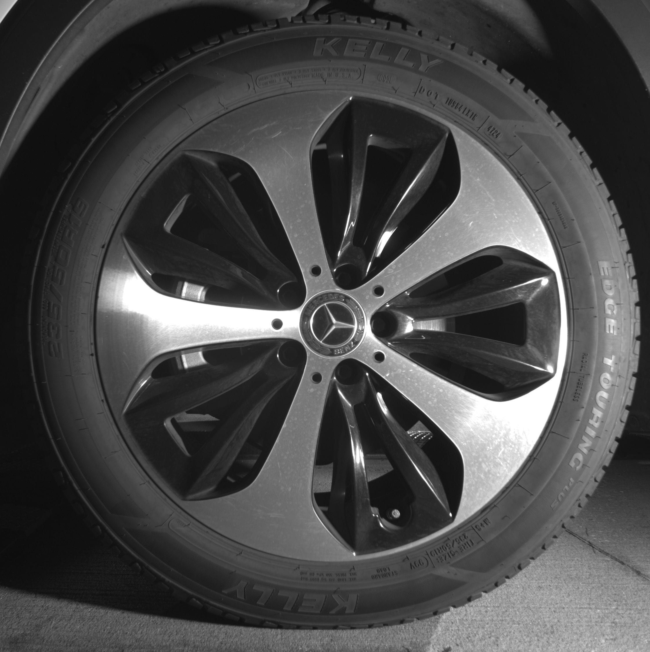 Thumbnail: 2025 Mercedes-Benz GLB - 9