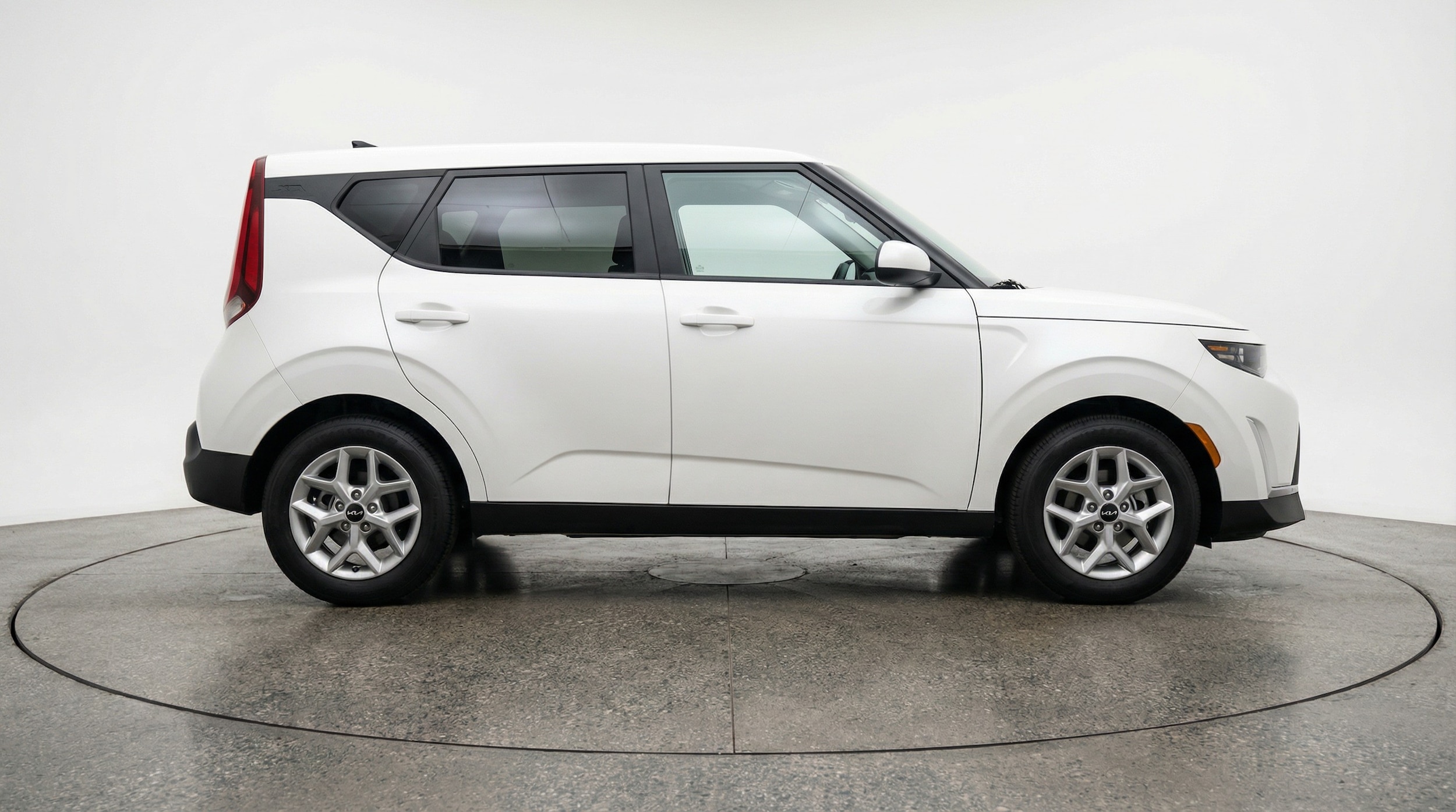 Thumbnail: 2025 Kia Soul - 8