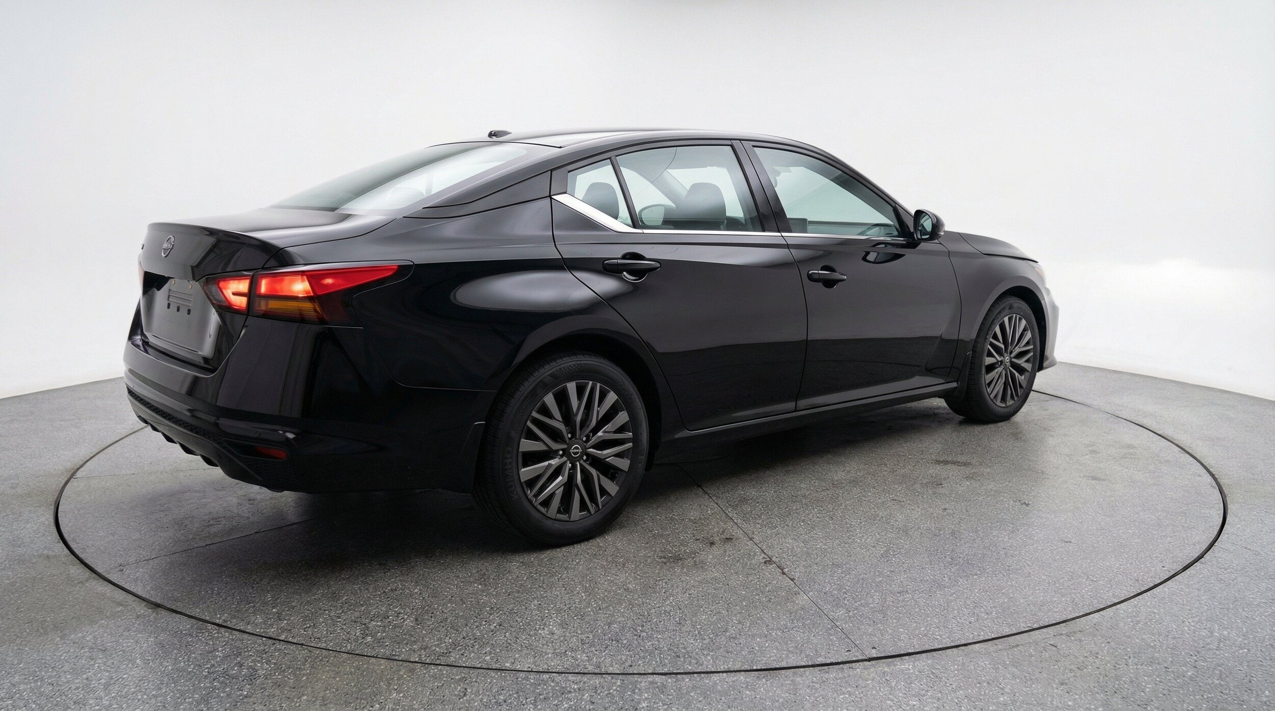 Thumbnail: 2026 Nissan Altima - 9