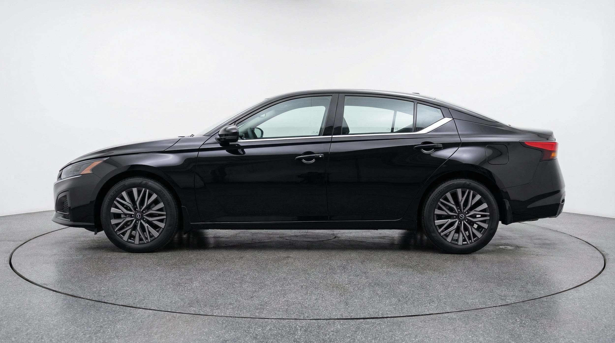 Thumbnail: 2026 Nissan Altima - 5