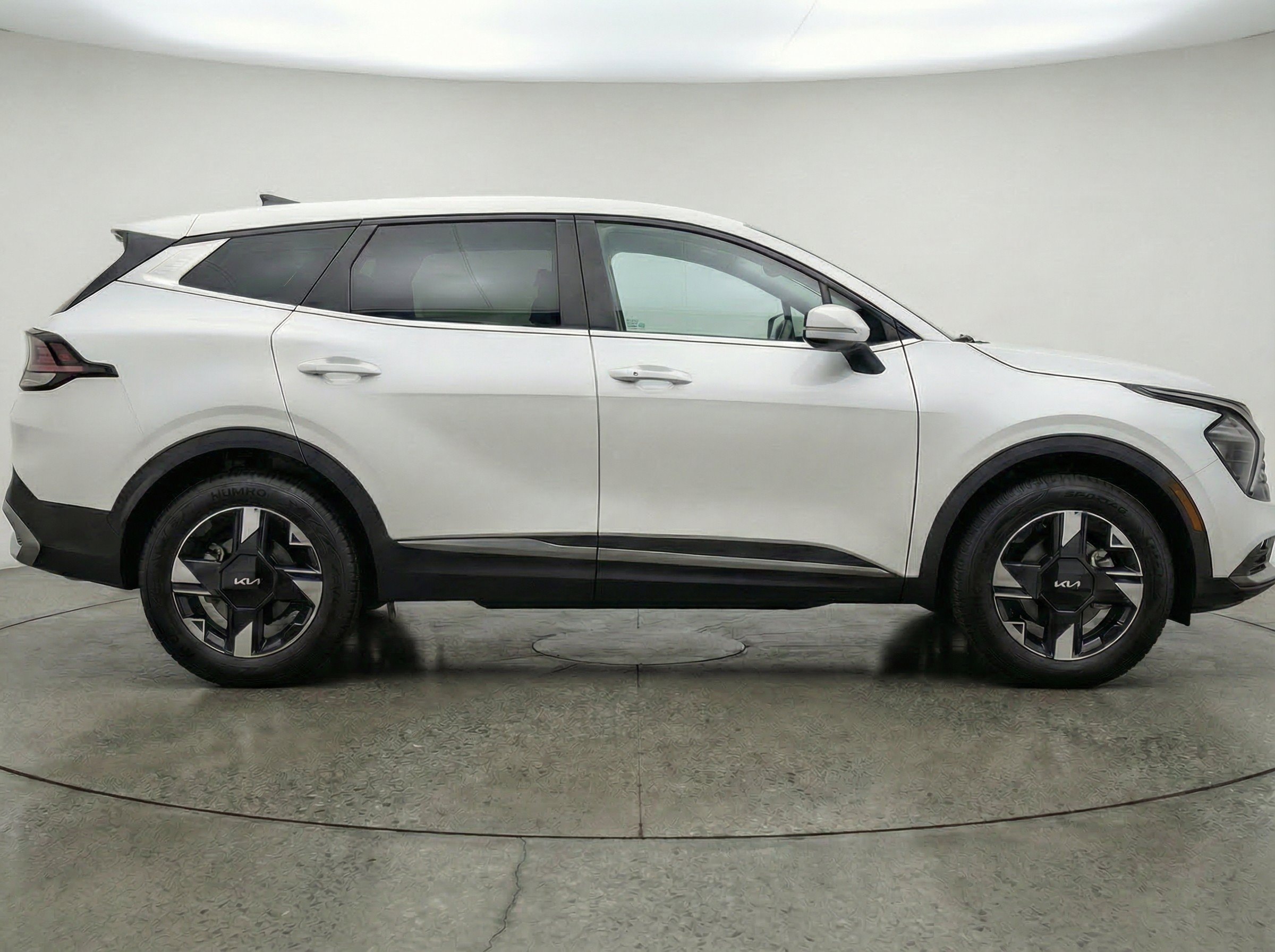 Thumbnail: 2026 Kia Sportage - 11