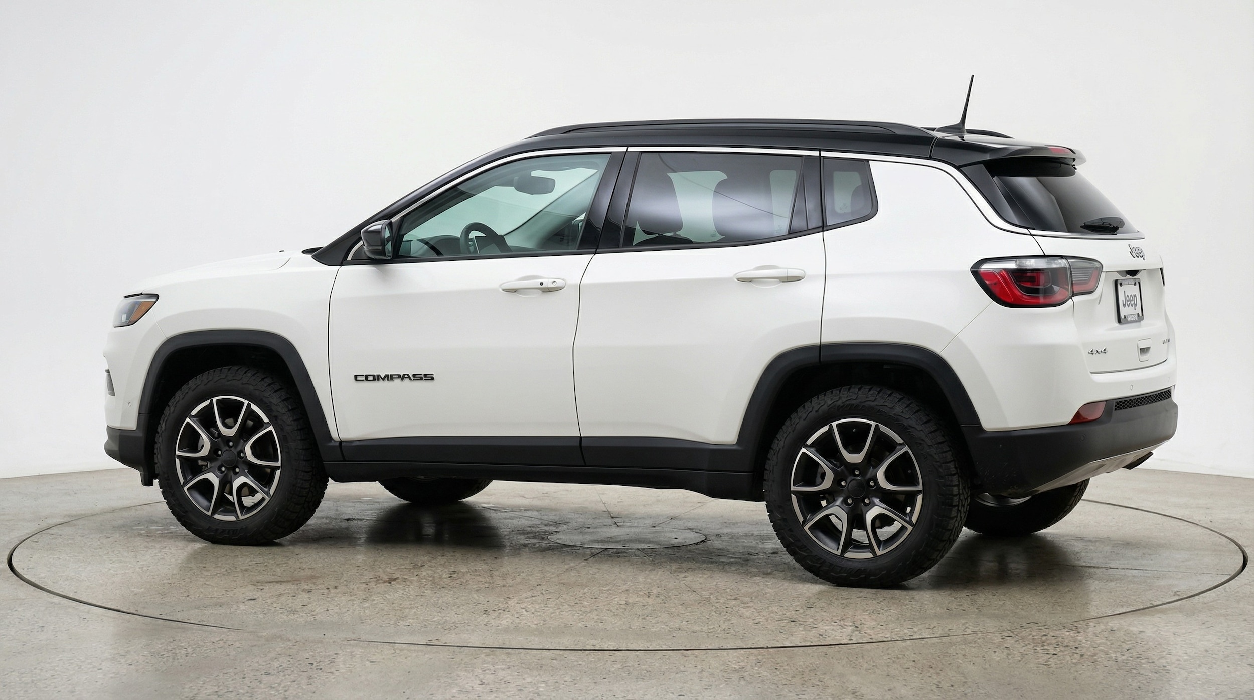 Thumbnail: 2025 Jeep Compass - 4