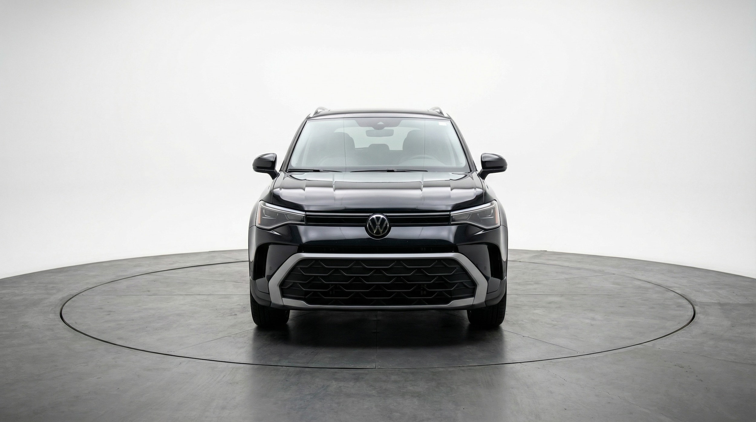 Thumbnail: 2025 Volkswagen Taos - 2