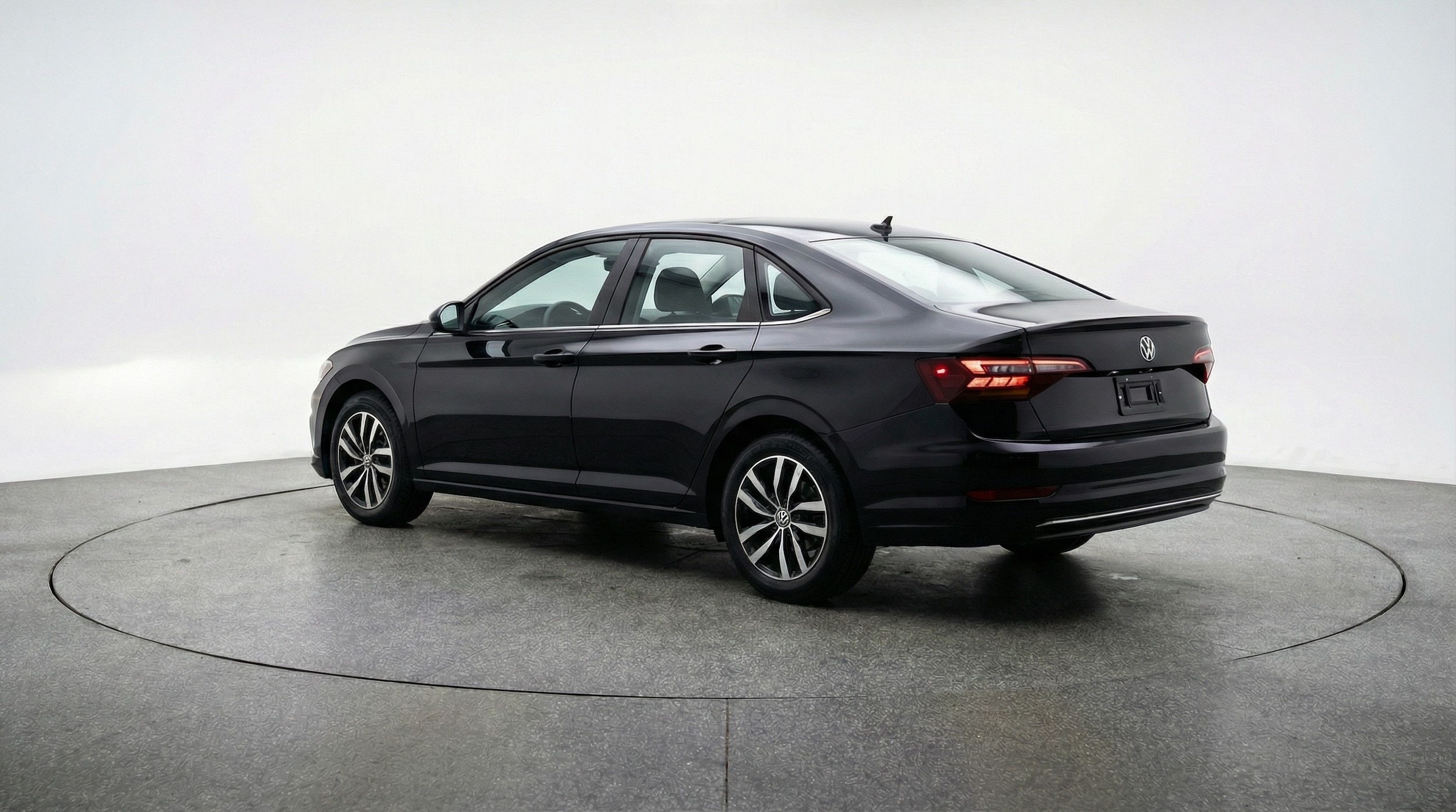 Thumbnail: 2025 Volkswagen Jetta - 5