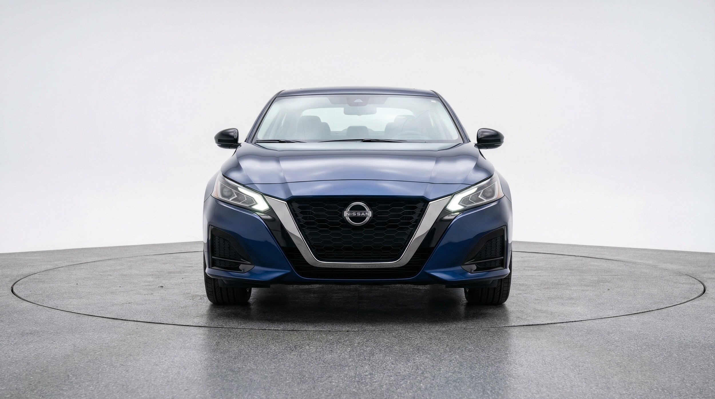 Thumbnail: 2025 Nissan Altima - 2