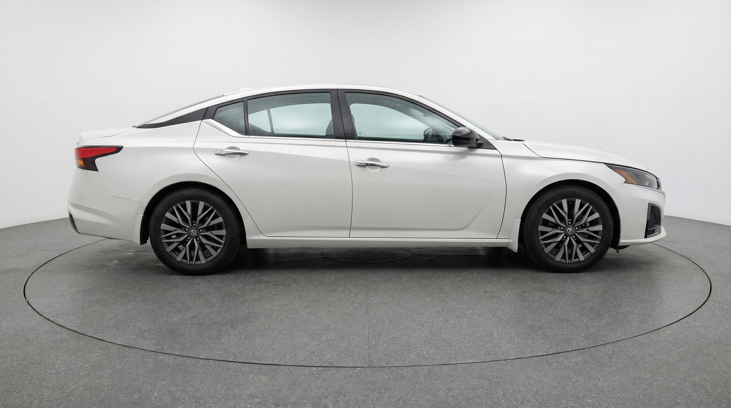 Thumbnail: 2025 Nissan Altima - 11