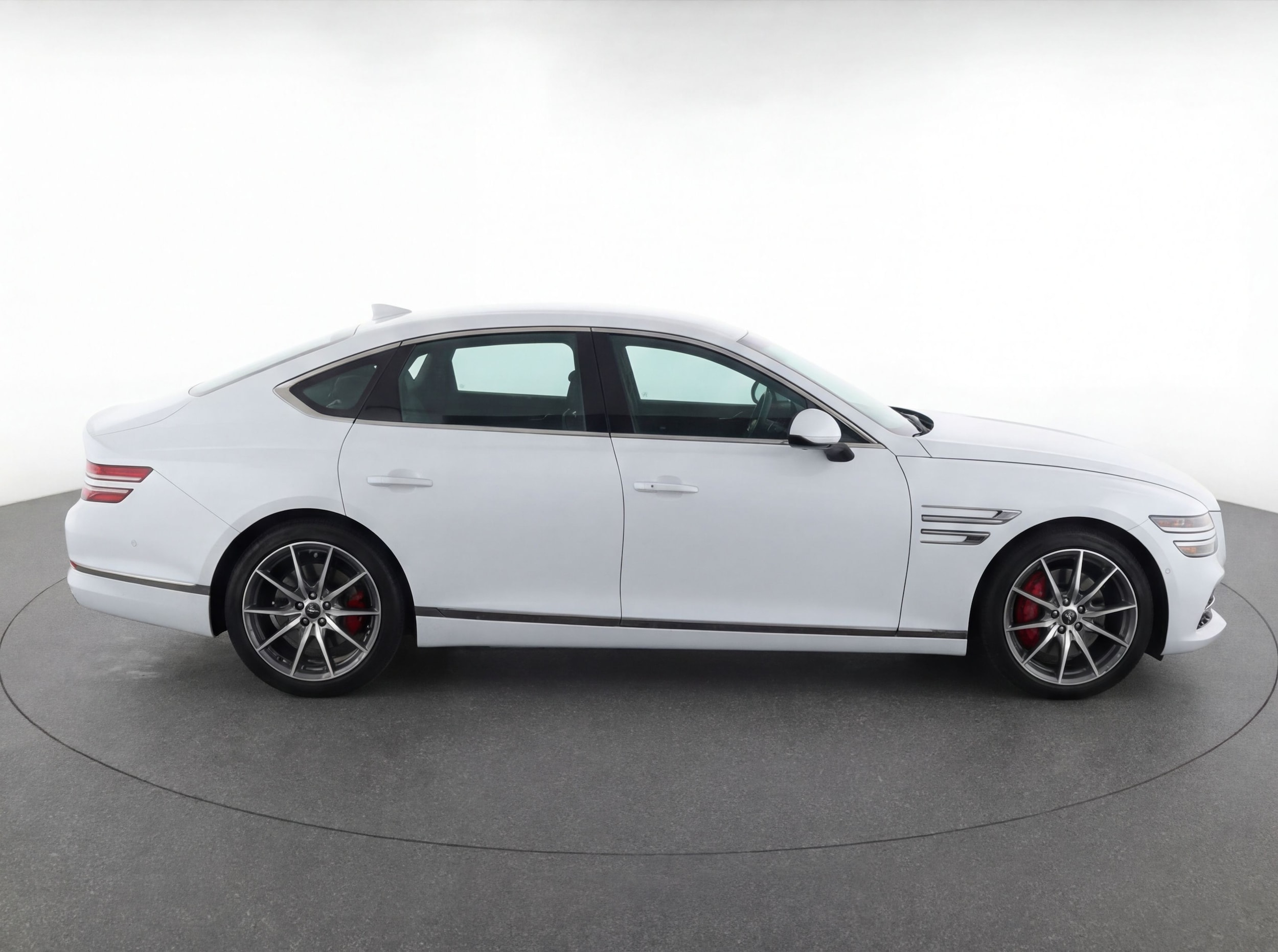 Thumbnail: 2025 Genesis G70 - 8