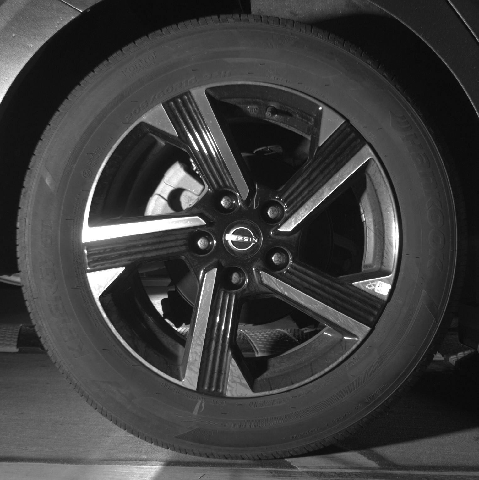 Thumbnail: 2025 Nissan Sentra - 12