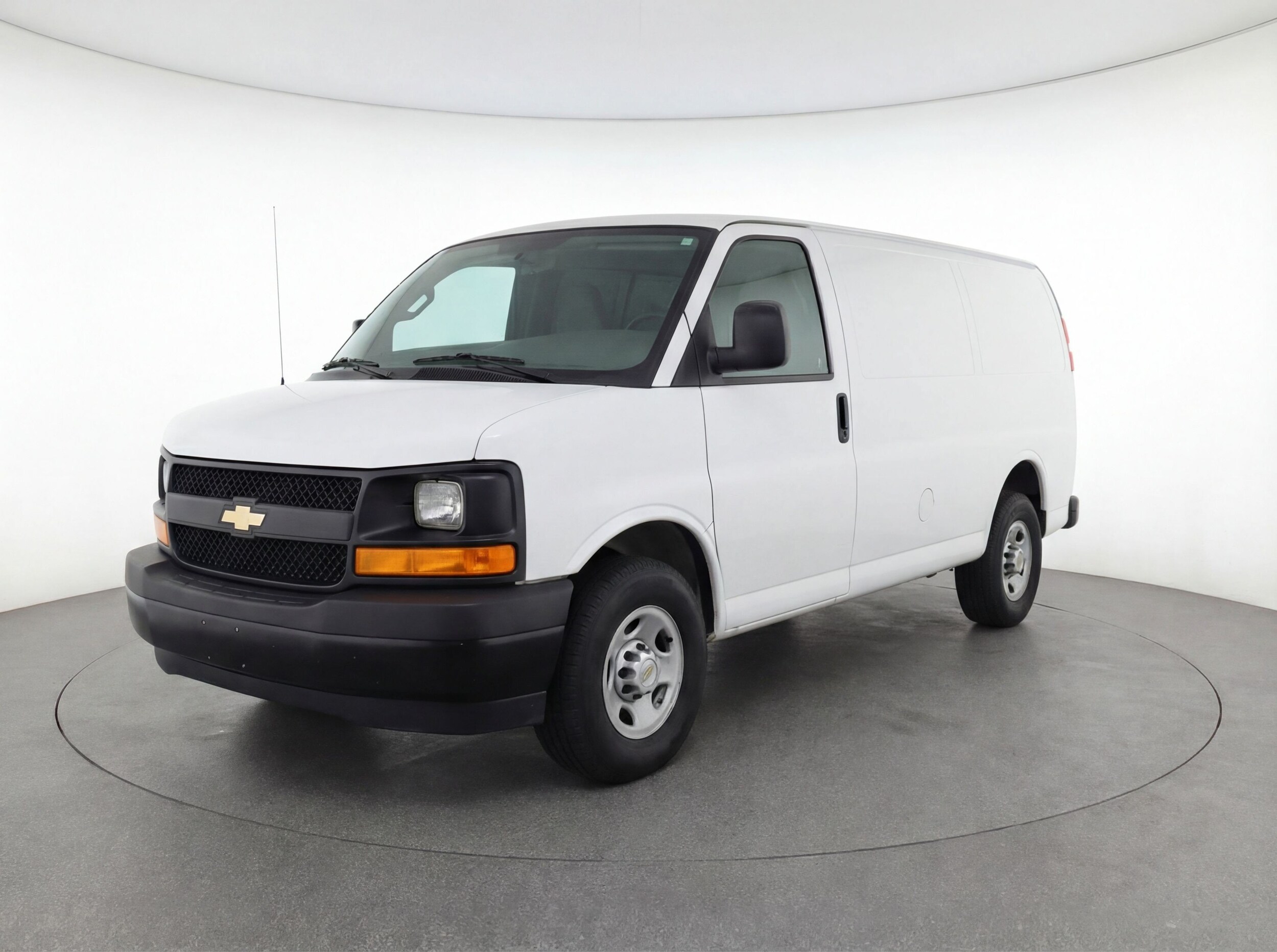 Thumbnail: 2025 Chevrolet Express - 3