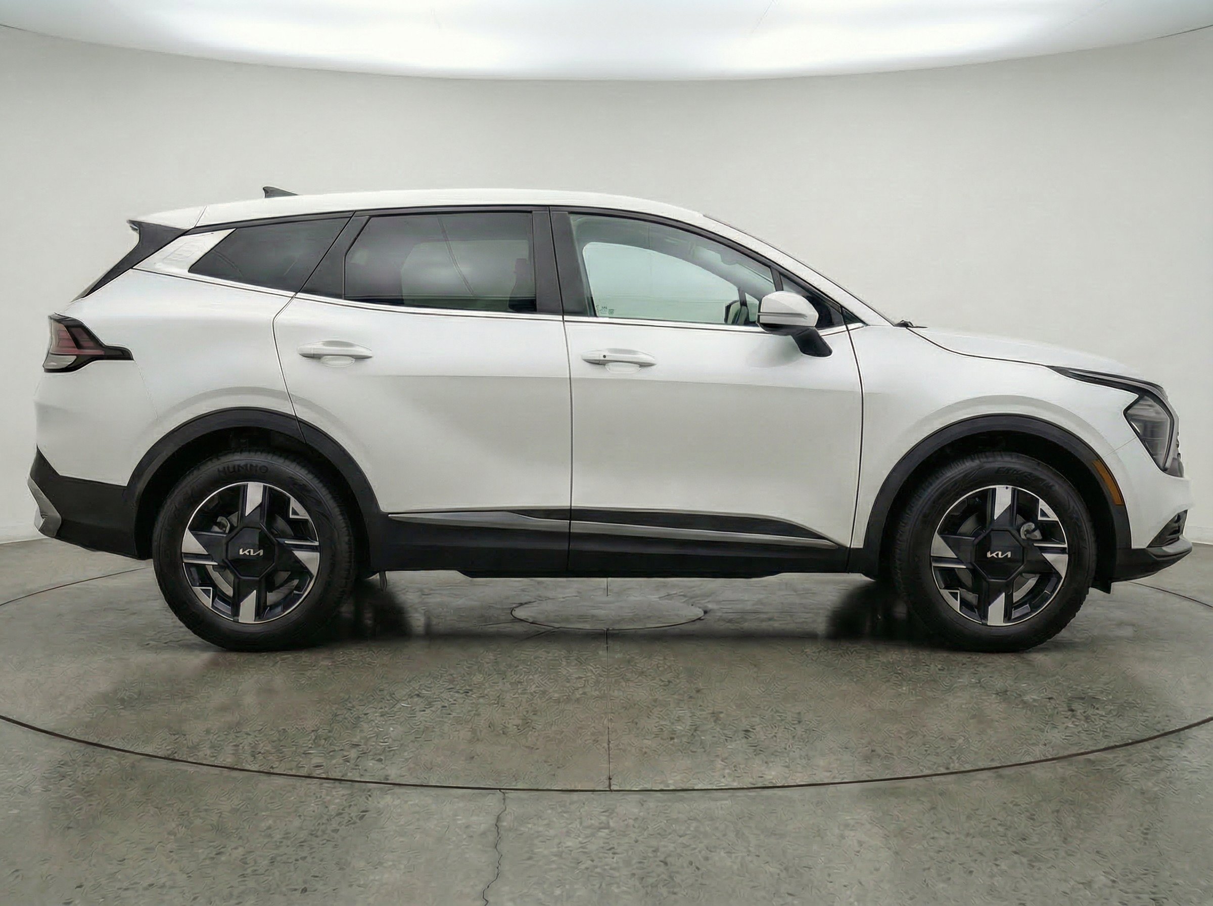 Thumbnail: 2026 Kia Sportage - 11