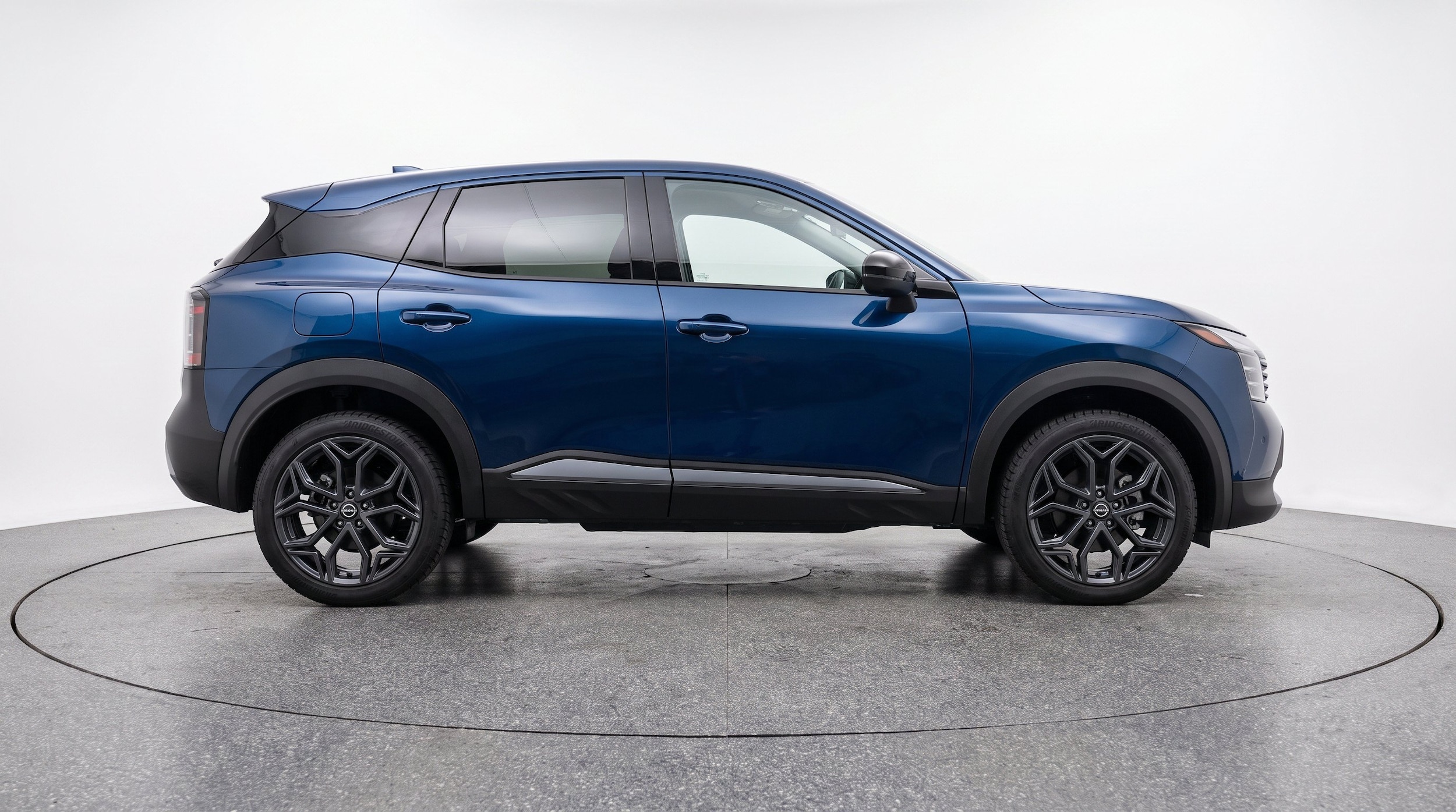 Thumbnail: 2026 Nissan Kicks - 11