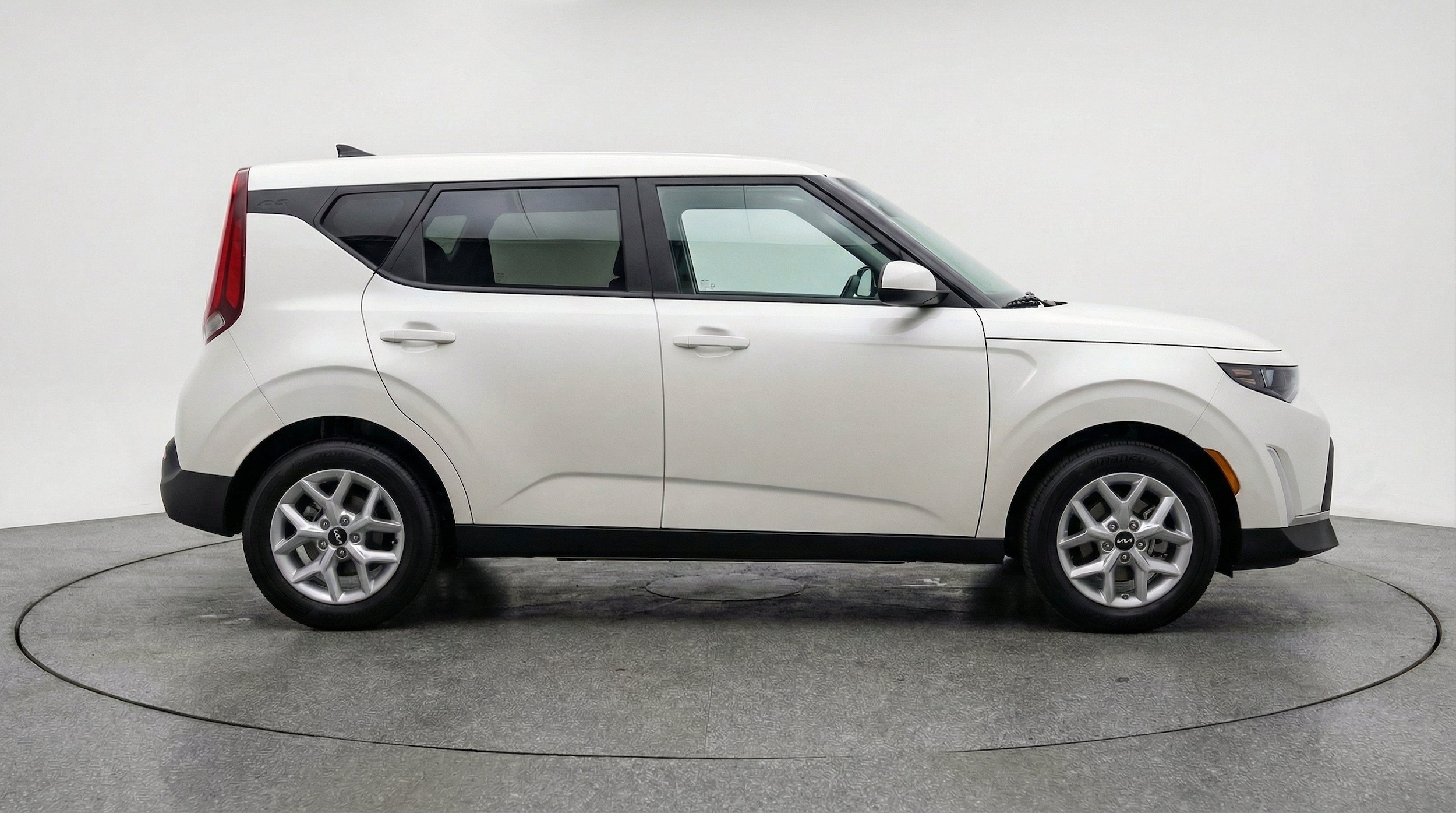 Thumbnail: 2025 Kia Soul - 11