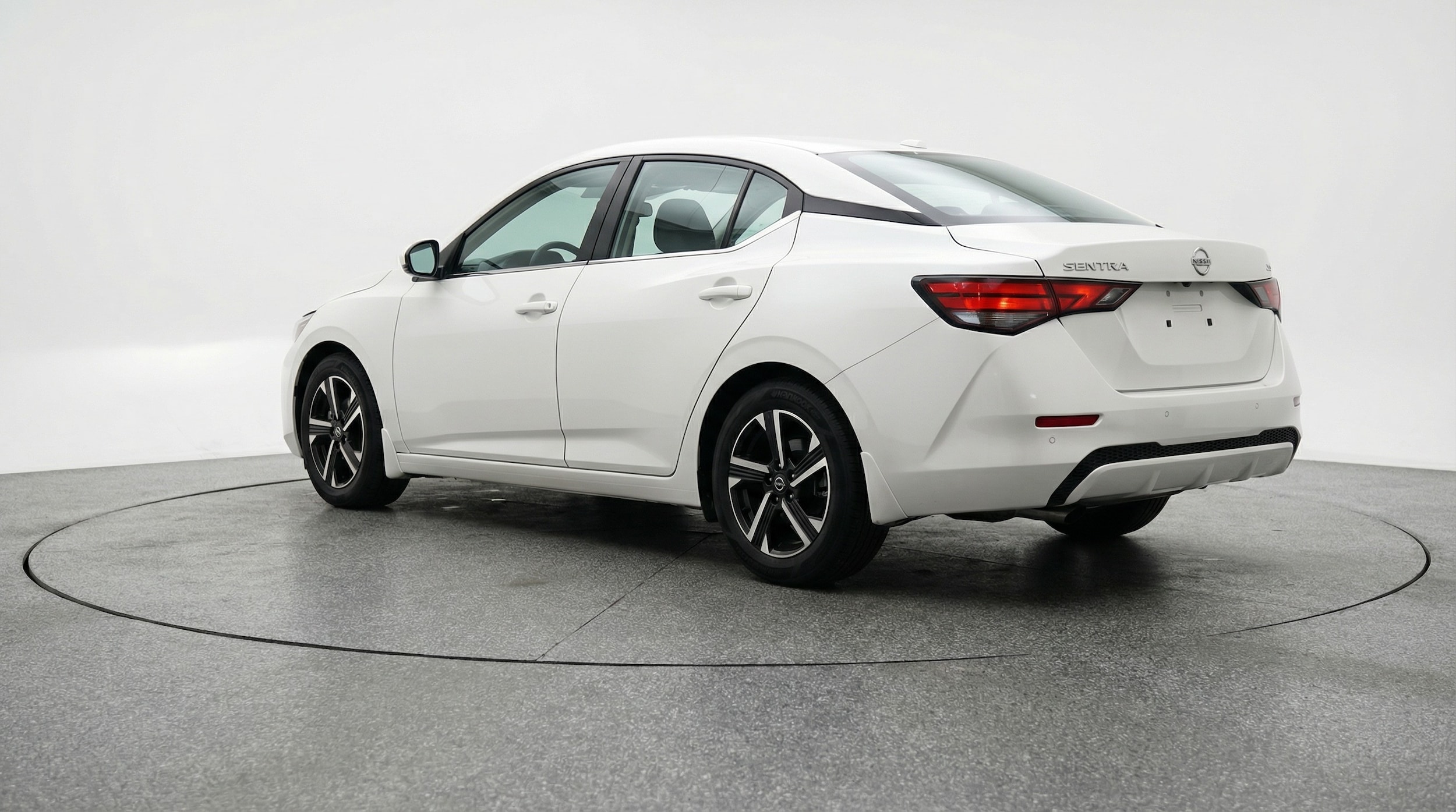 Thumbnail: 2025 Nissan Sentra - 5