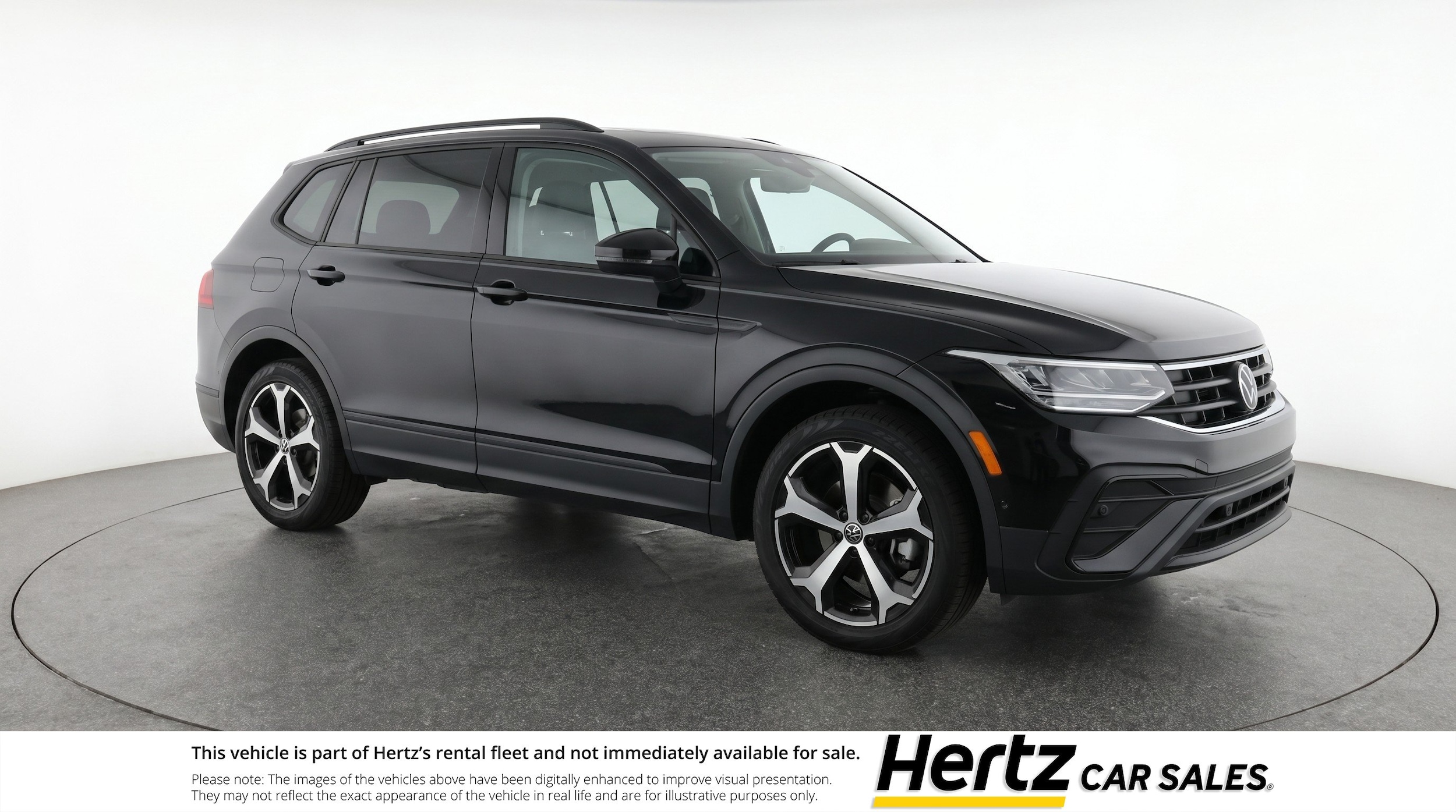 Thumbnail: 2026 Volkswagen Tiguan - 1